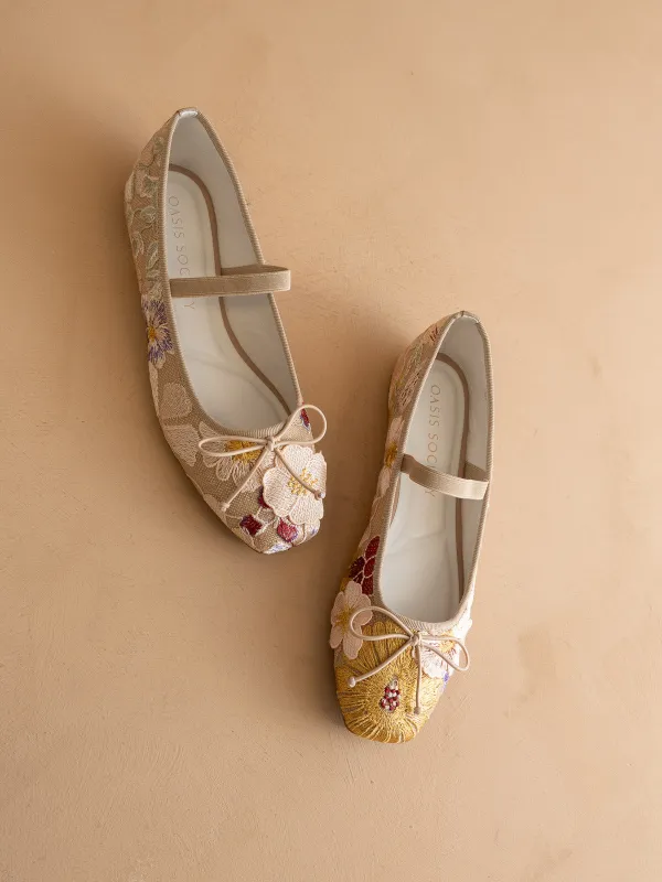 The London | Floral Ballet Pointe Flat made by Oasis Society
