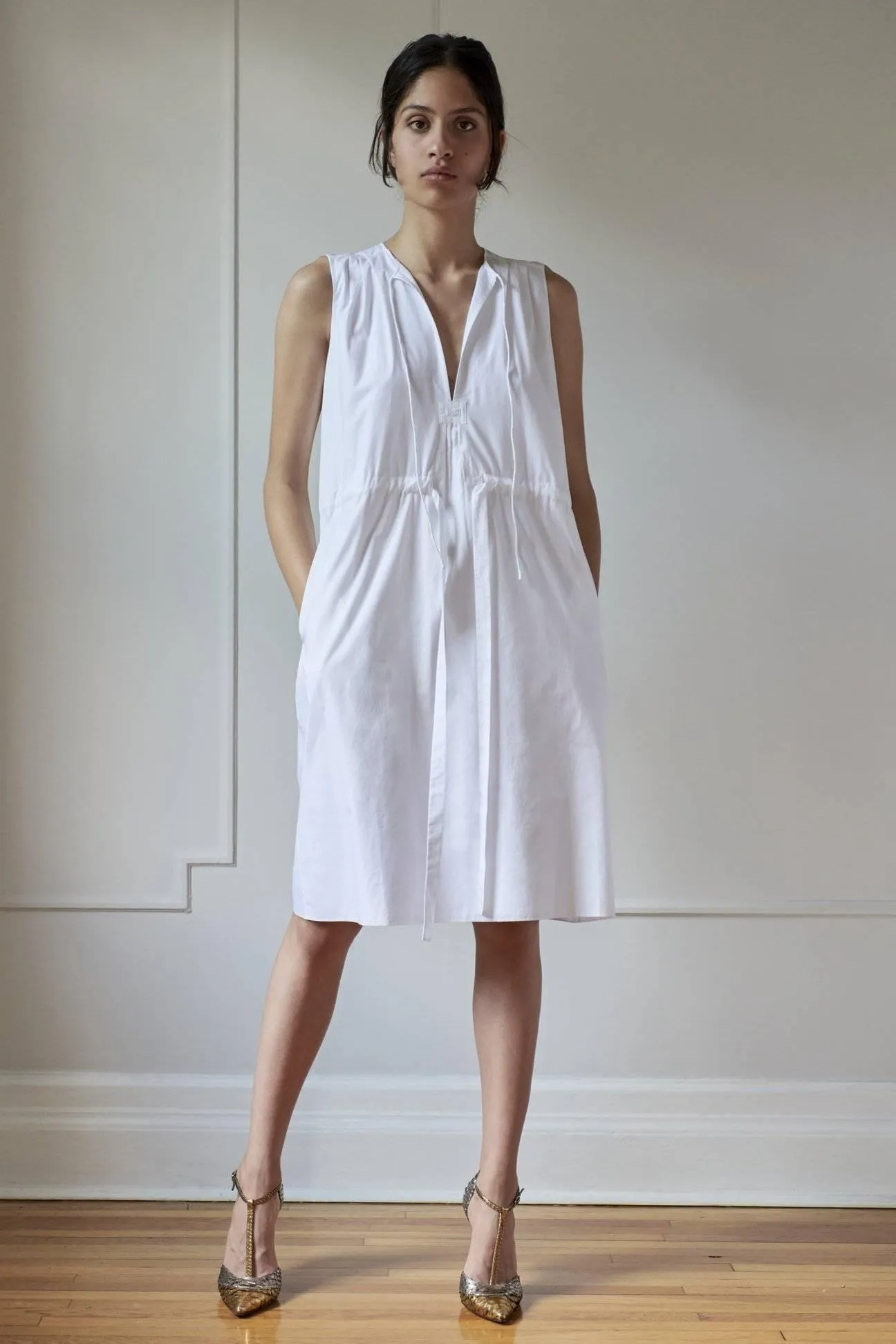 KAFTAN DRESS MODEL 6 JESSICA - WHITE sold by Room 502