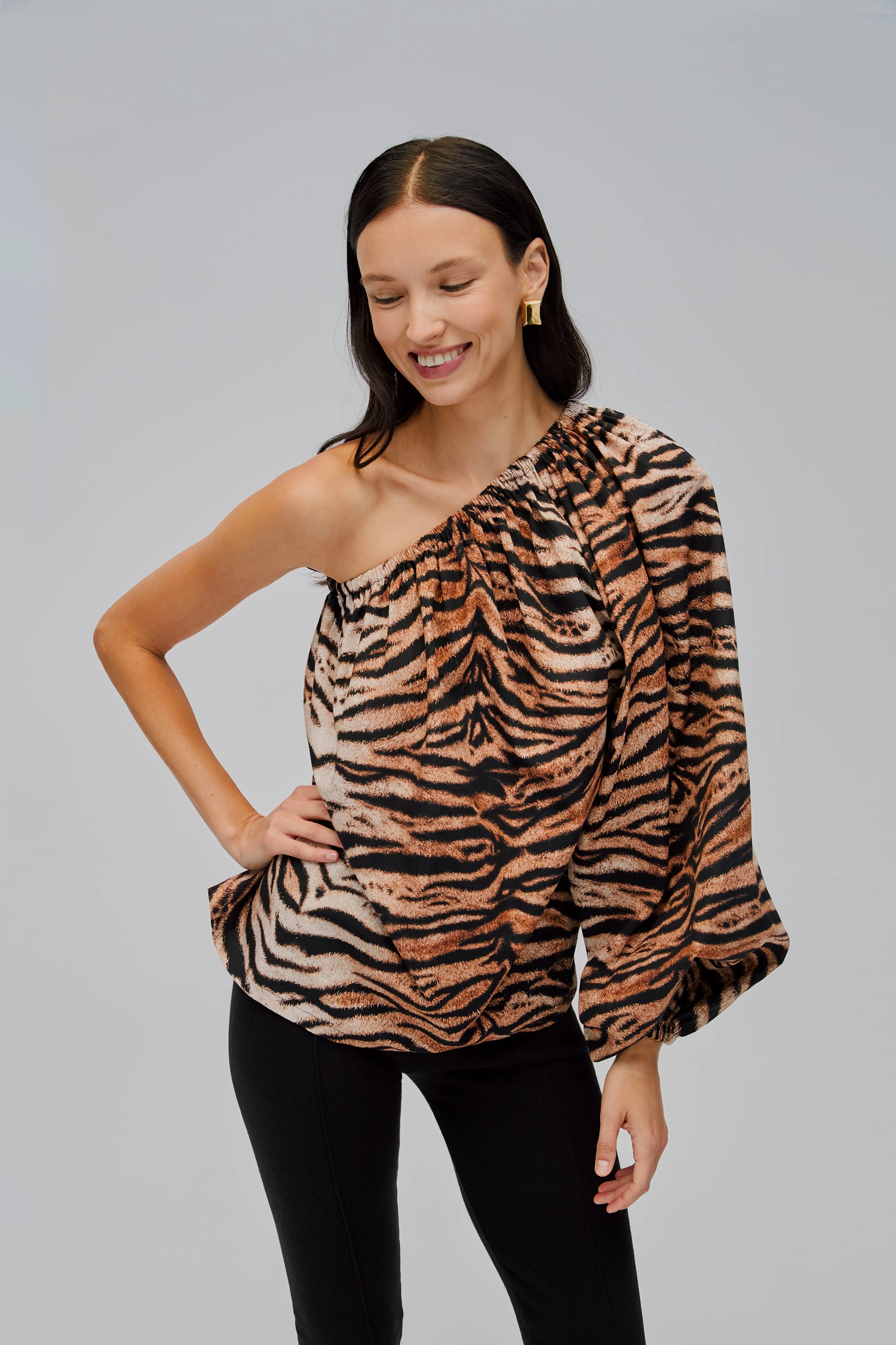 Gaia Cotton Top in Tiger sold by Sleeper product image thumbnail 4