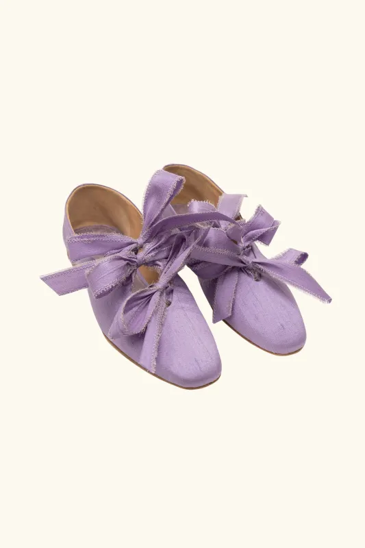 Mille-feuille Silk Flats in Lilac made by Sleeper
