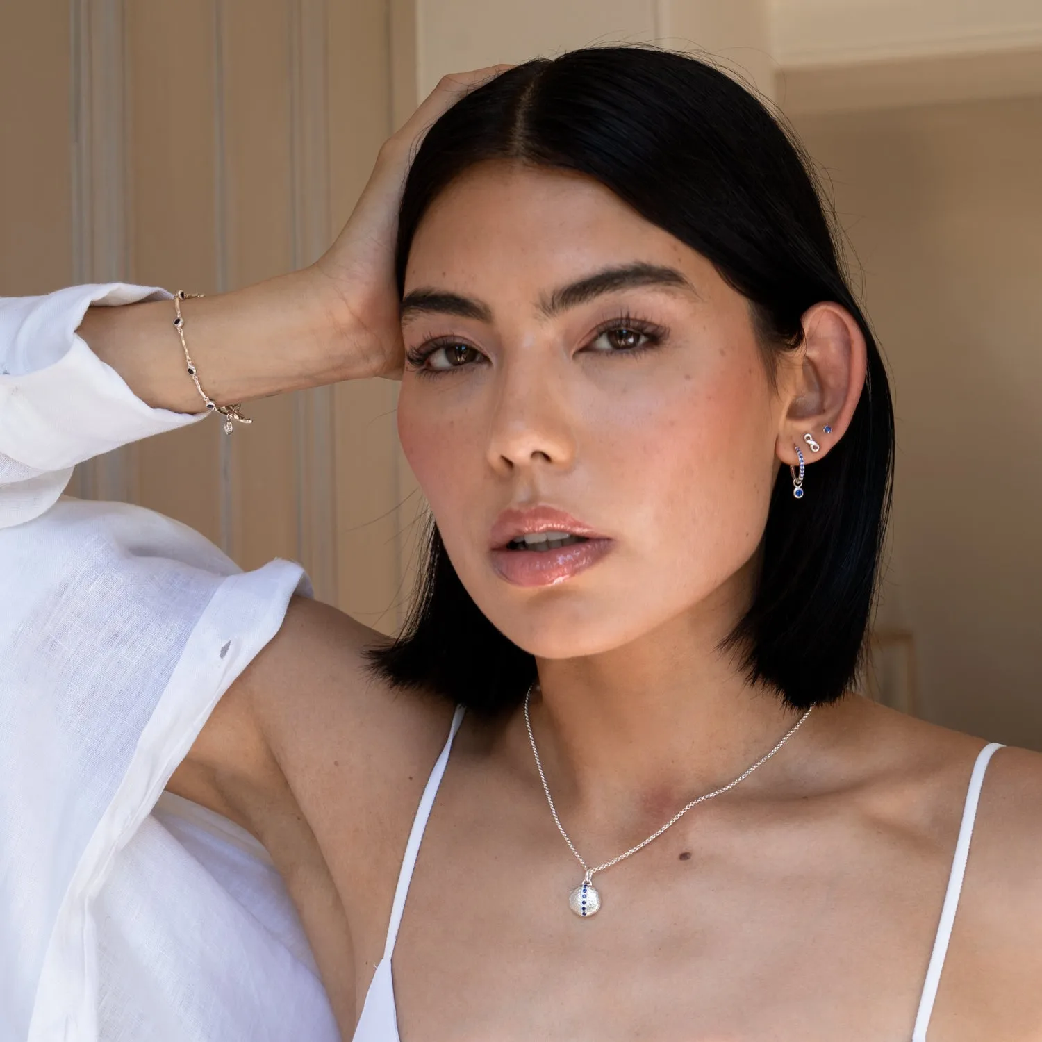 Blue Sapphire Dewdrops Link Bracelet sold by Dower & Hall product image thumbnail 3