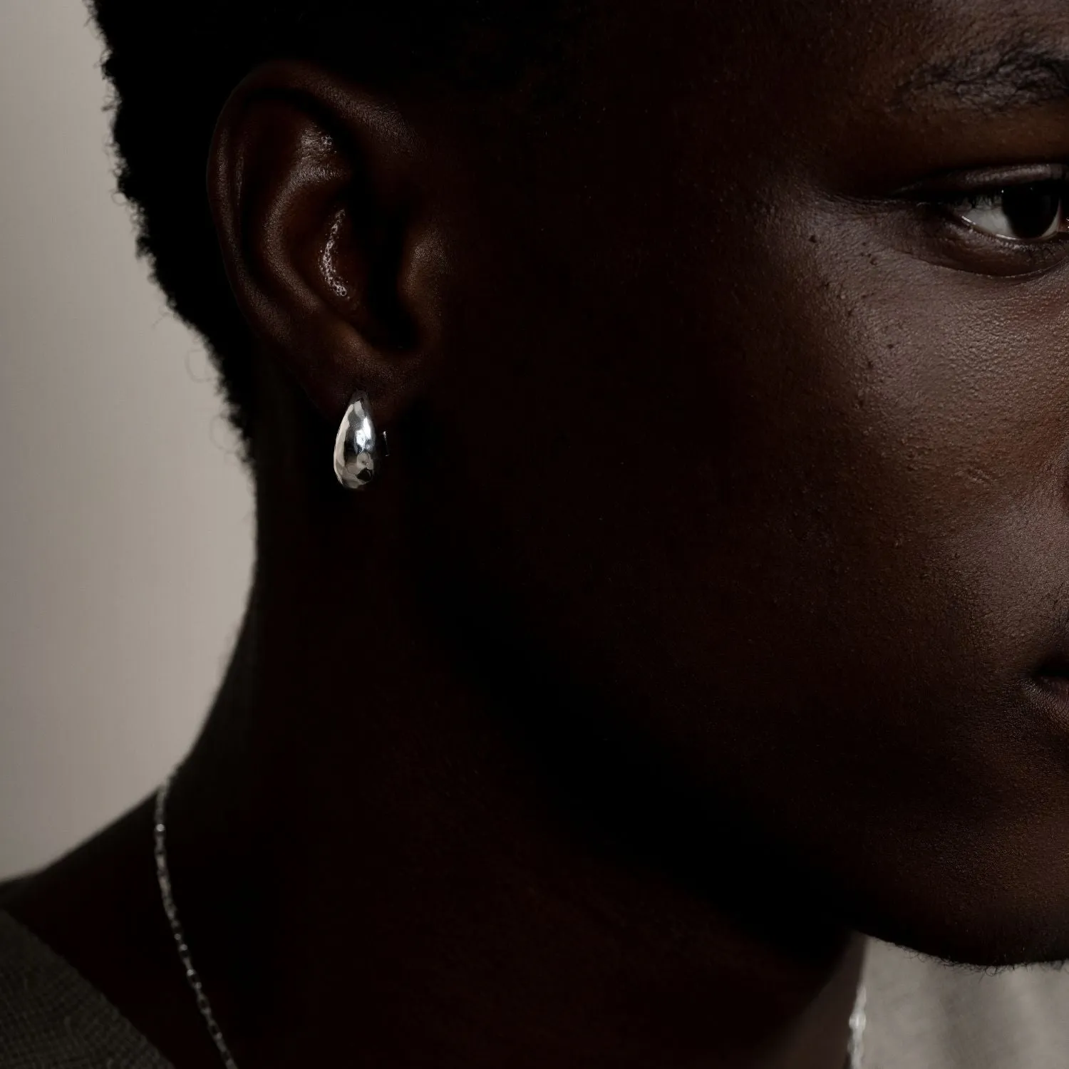 Men's Single Chunky Tapered Hoop sold by Dower & Hall product image thumbnail 3