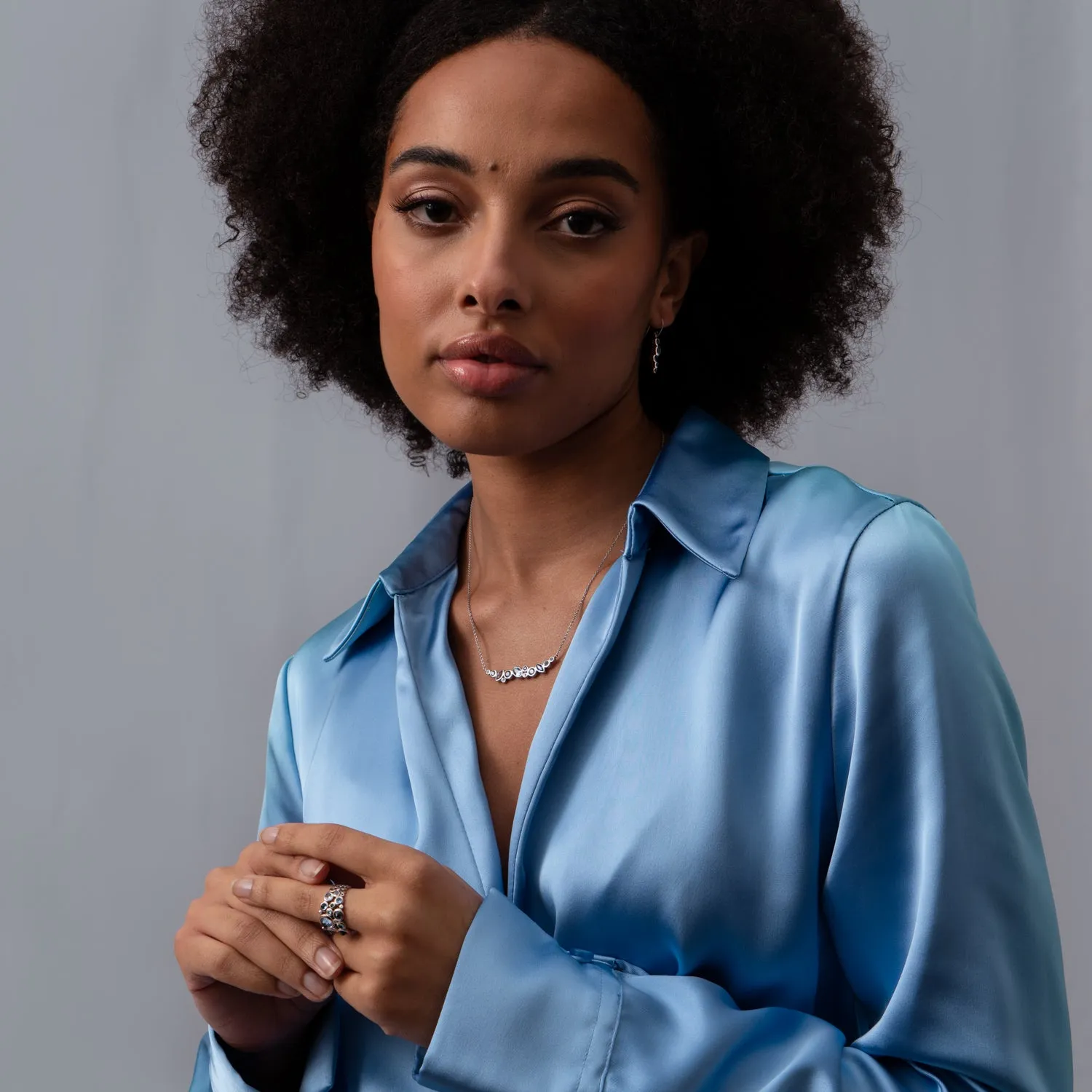 18k Sapphire & Aquamarine Multi-Cut Cascade Necklace sold by Dower & Hall product image thumbnail 5