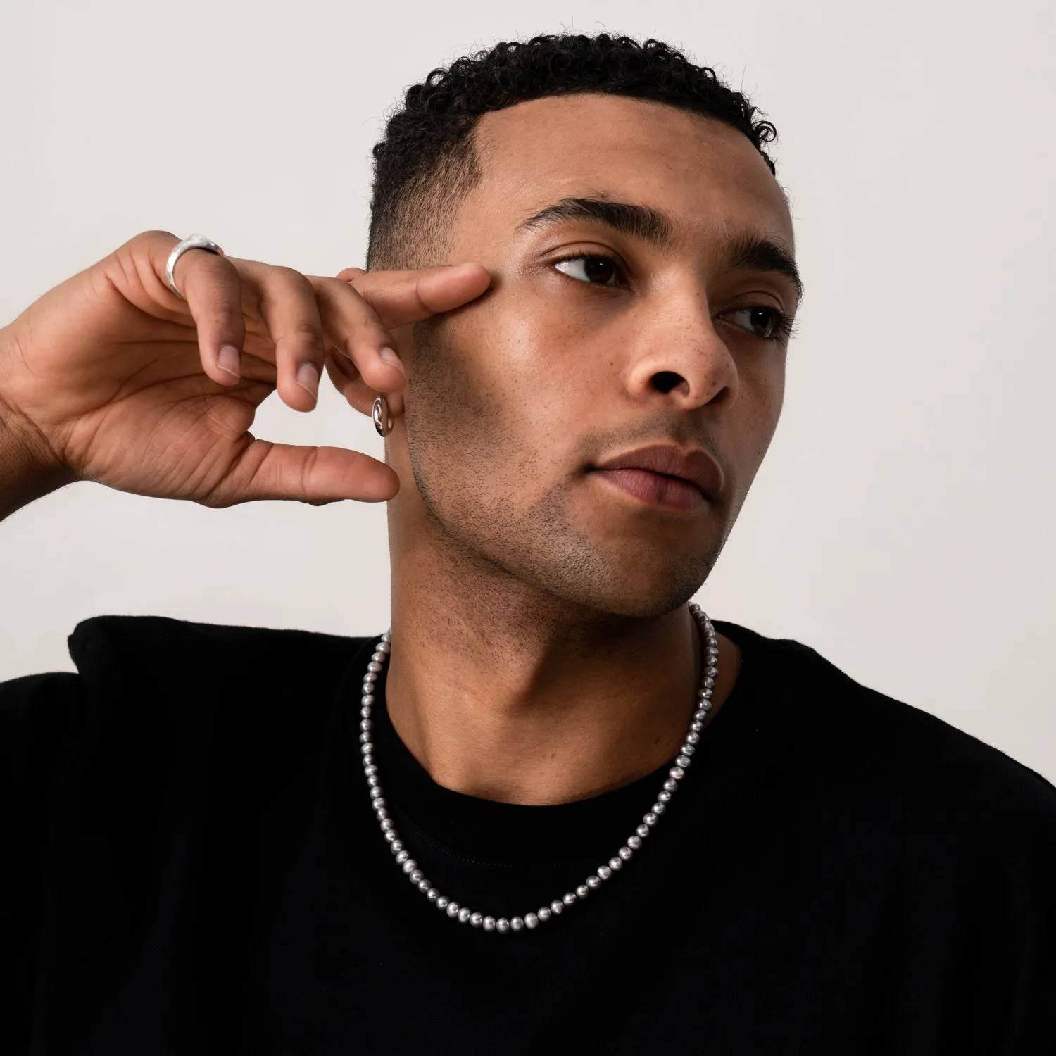 Men's Dove Grey Freshwater Pearl Necklace sold by Dower & Hall product image thumbnail 3