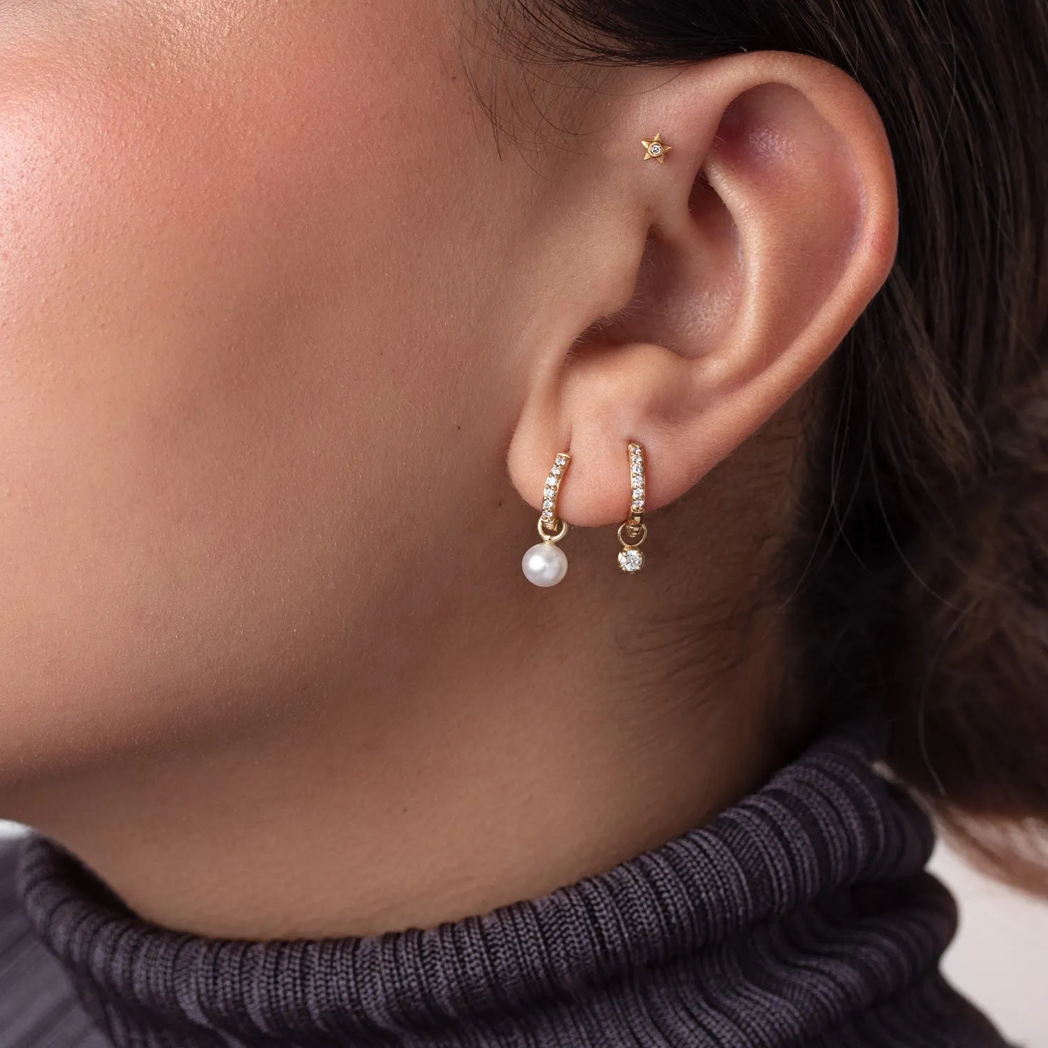 9k Diamond Stargazer Single Labret sold by Dower & Hall product image thumbnail 2