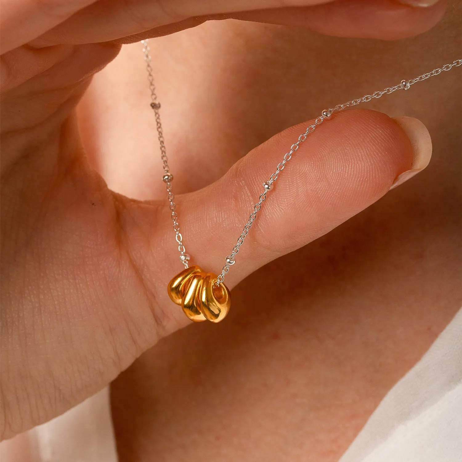 Adjustable Chain & Nugget Trio Pendant sold by Dower & Hall product image thumbnail 5