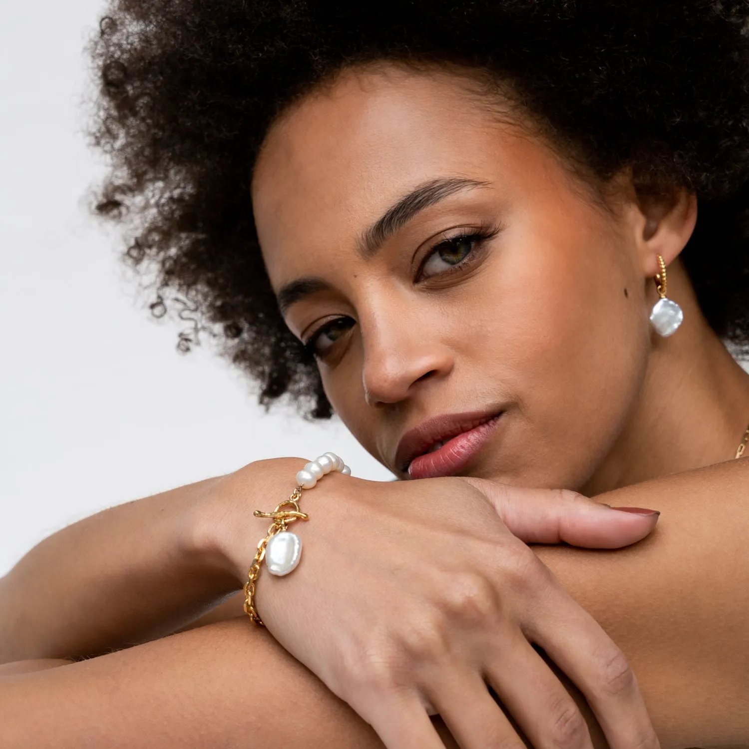 Timeless Keshi Pearl Necklace & Bracelet Set sold by Dower & Hall product image thumbnail 3