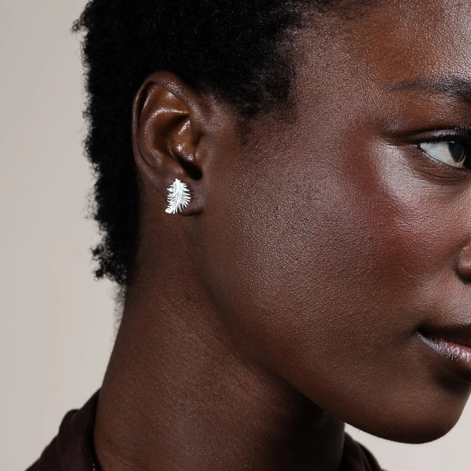 Feather Studs sold by Dower & Hall product image thumbnail 2