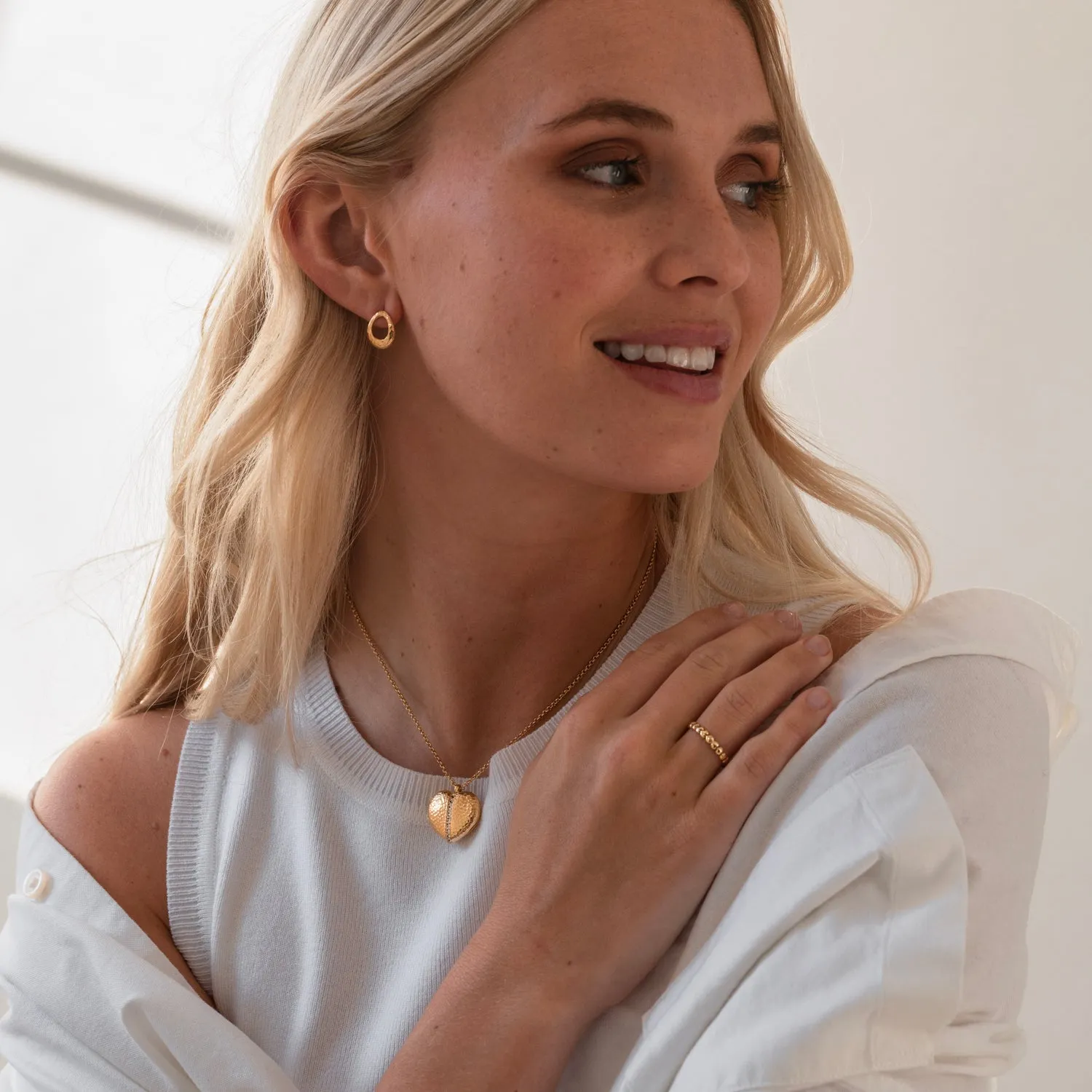 14k Gold Entwined Hearts Narrative Band sold by Dower & Hall product image thumbnail 3