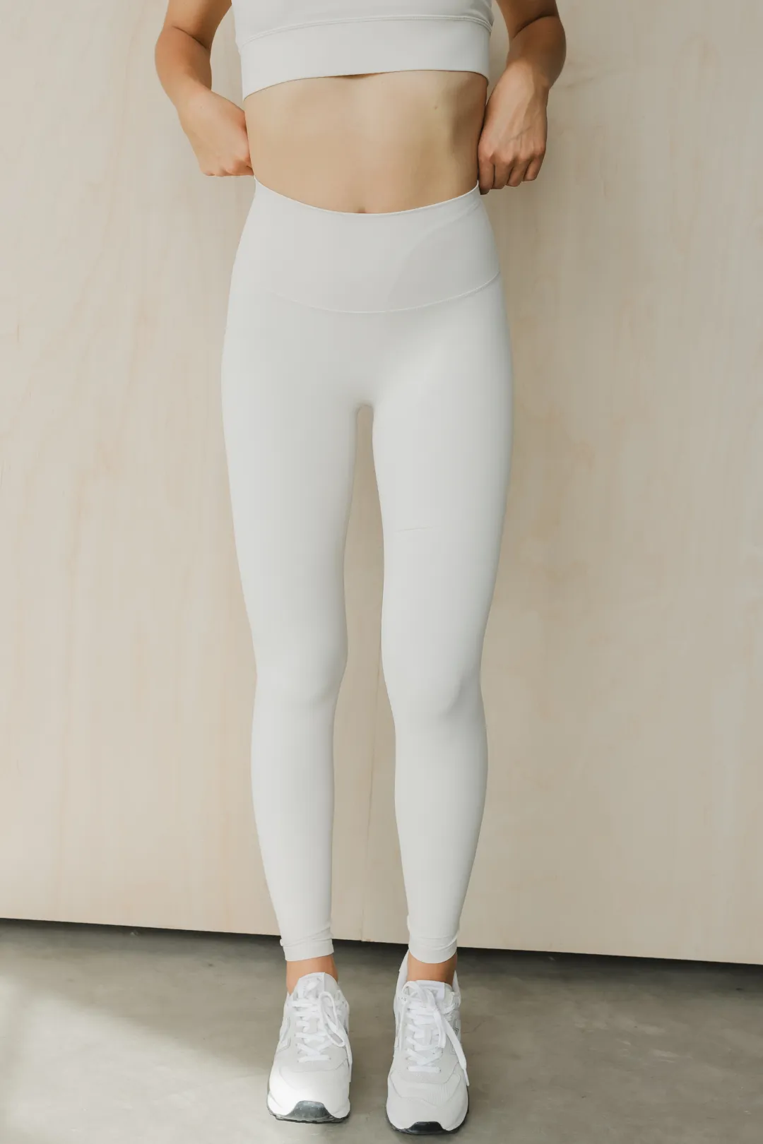 Barely There Pant 2.0 (27") *Tall sold by Bare Activewear product image thumbnail 4