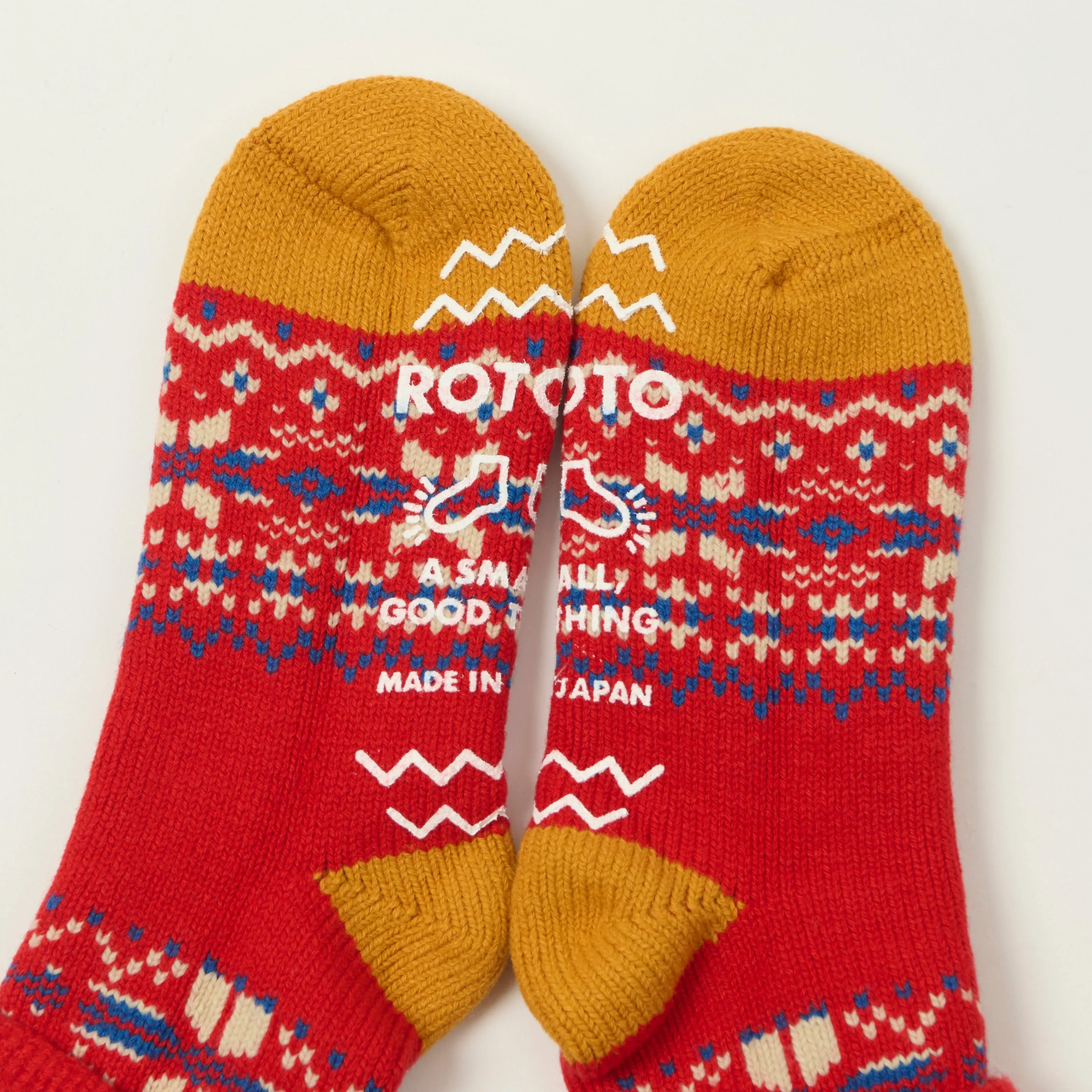 Rototo Comfy Room Socks Snow Flake - Red sold by Son of a Stag product image thumbnail 2
