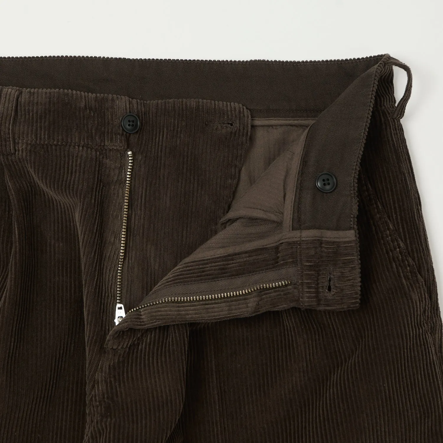 Knickerbocker 'Canal' Pleated Corduroy Trousers - Coffee sold by Son of a Stag product image thumbnail 4