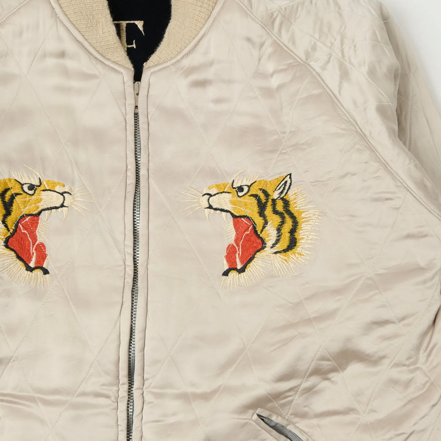 Buzz Rickson's x Kosho & Co. Reversible Velvet 'Sukajan' Souvenir Jacket - Navy sold by Son of a Stag product image thumbnail 5