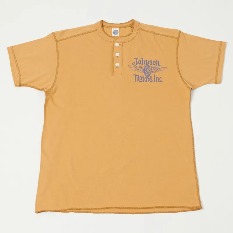 TOYS McCOY 'Johnson Motors Flying Wheel' Union Henley - Gold sold by Son of a Stag