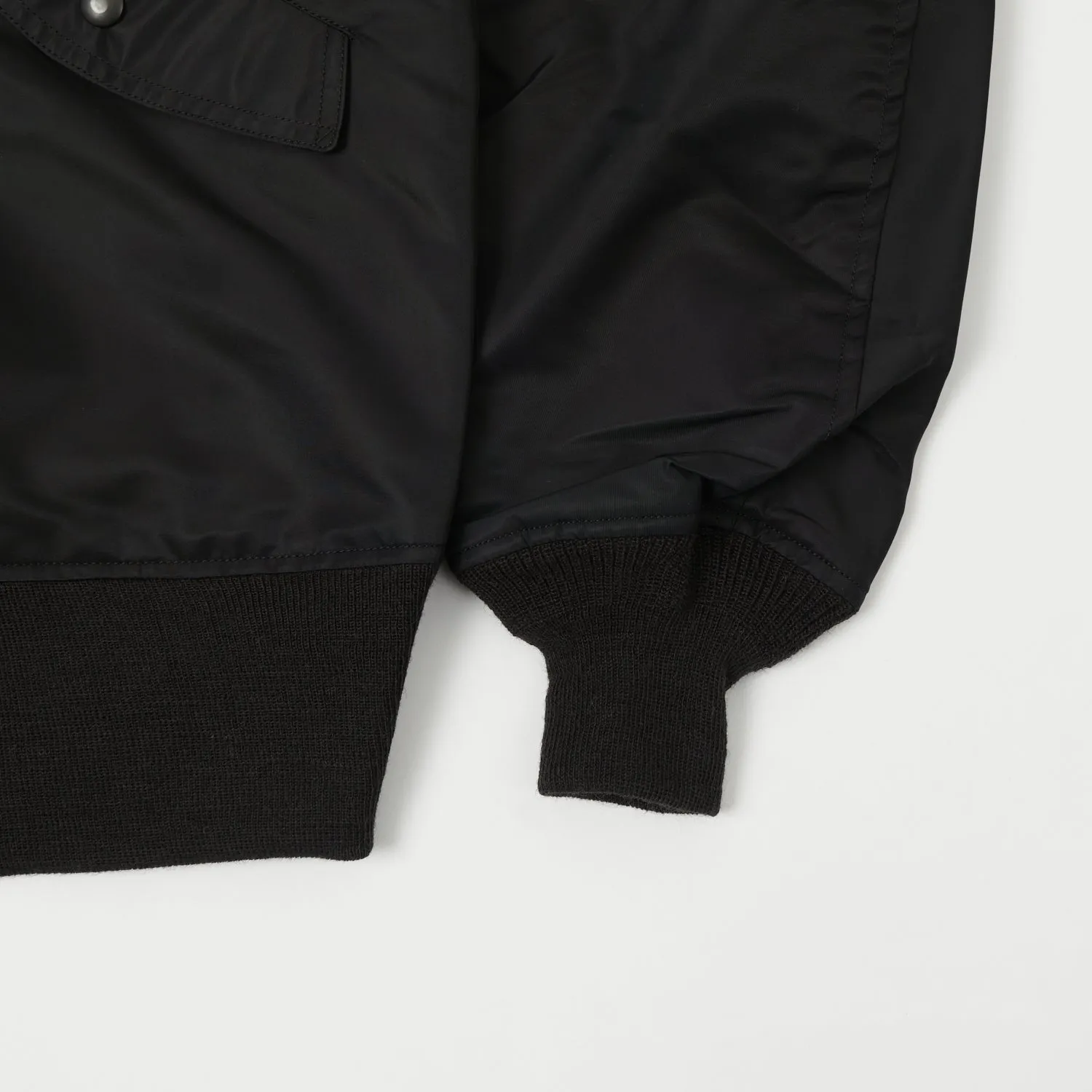 Buzz Rickson's x William Gibson L-2B Flight Jacket 'Long' - Black sold by Son of a Stag product image thumbnail 5