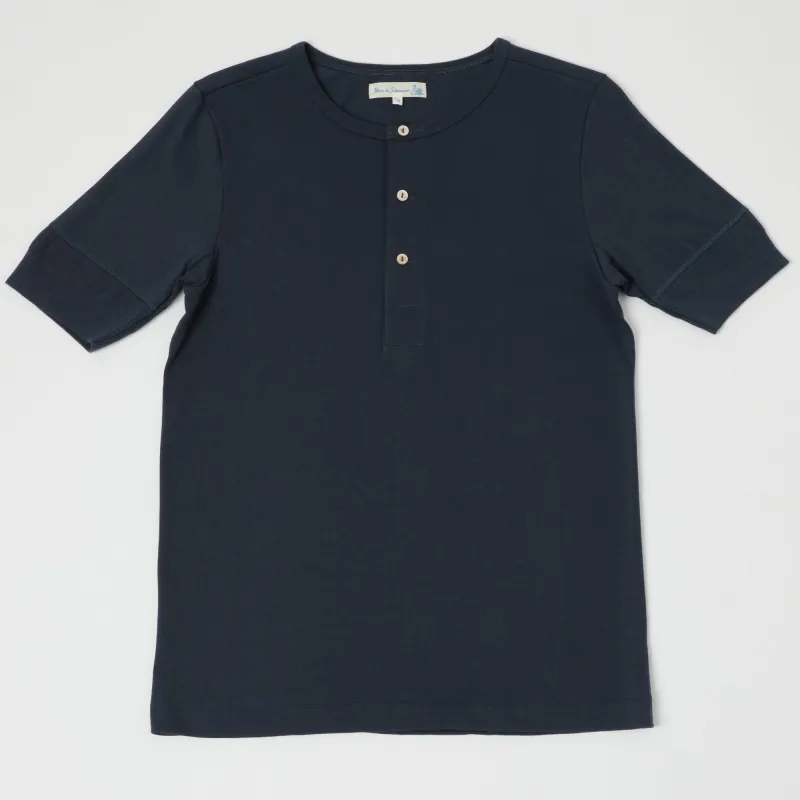 Merz b. Schwanen 207 Short Sleeve Henley - Navy sold by Son of a Stag