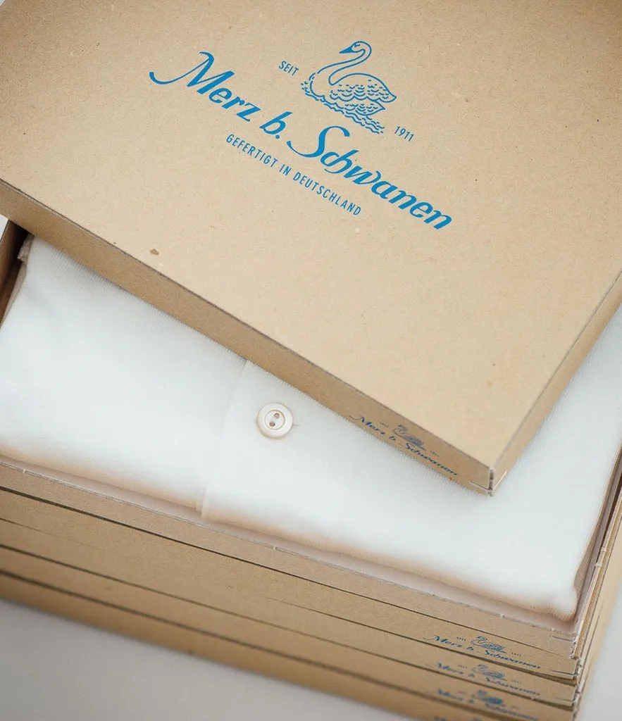 Merz b. Schwanen 207 Short Sleeve Henley - White sold by Son of a Stag product image thumbnail 5