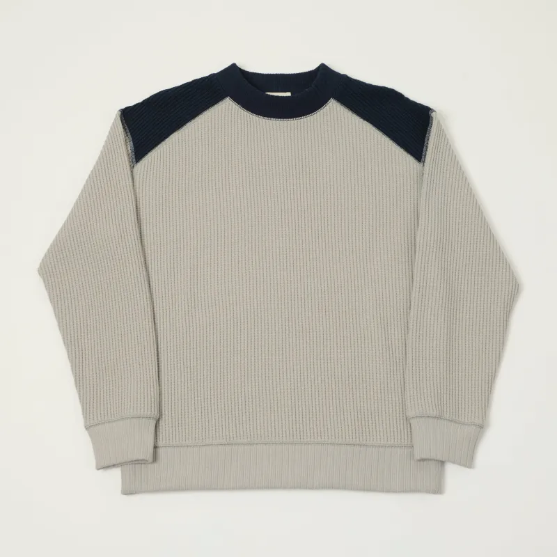 Jackman Midneck Waffle Sweatshirt - Concrete/Navy made by Jackman