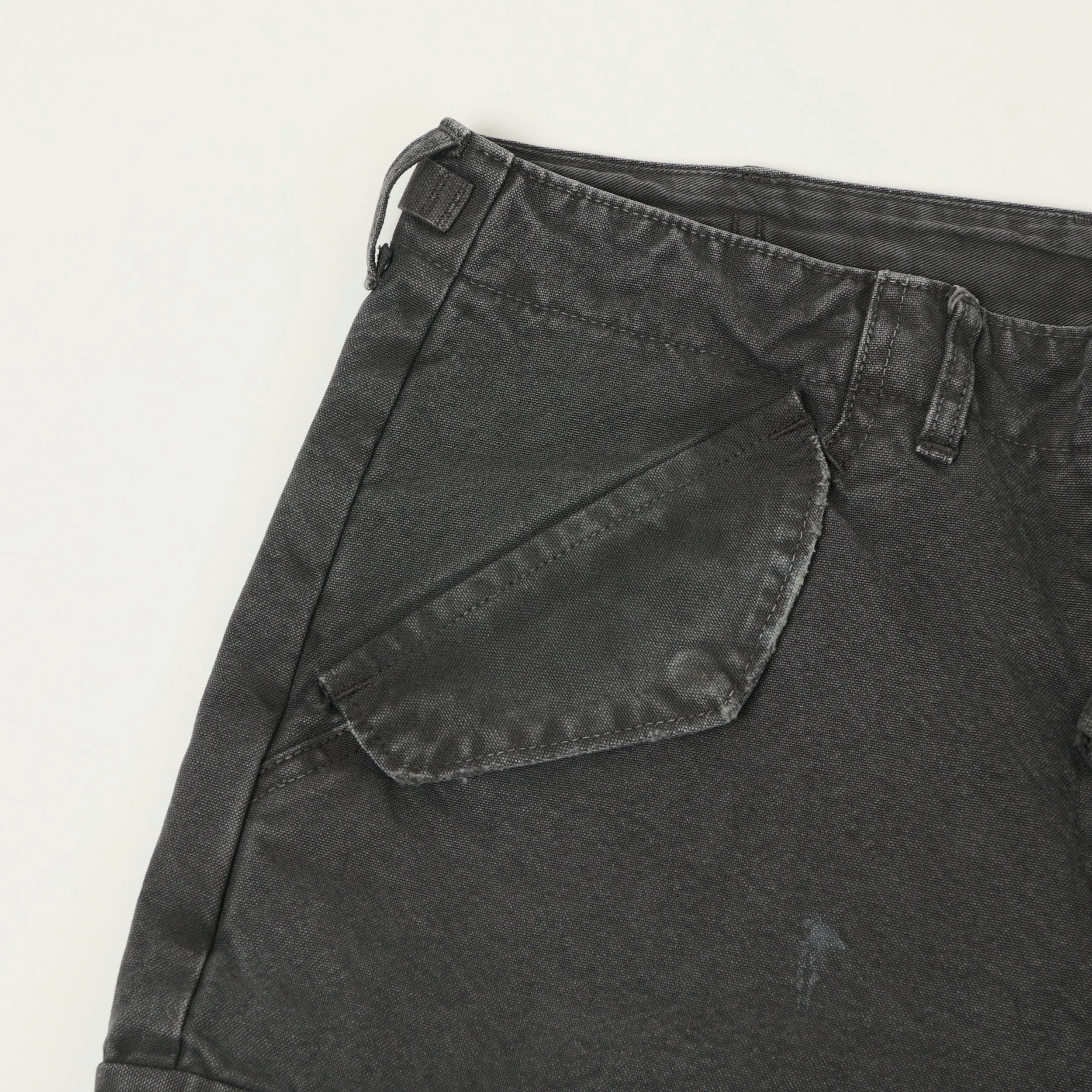 FULLCOUNT 1144 'Vintage Effect' Tent Cloth Field Cargo Shorts - Faded Black sold by Son of a Stag product image thumbnail 5
