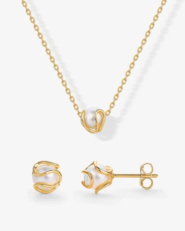 Freshwater Pearl Necklace and Stud Set made by PAVOI