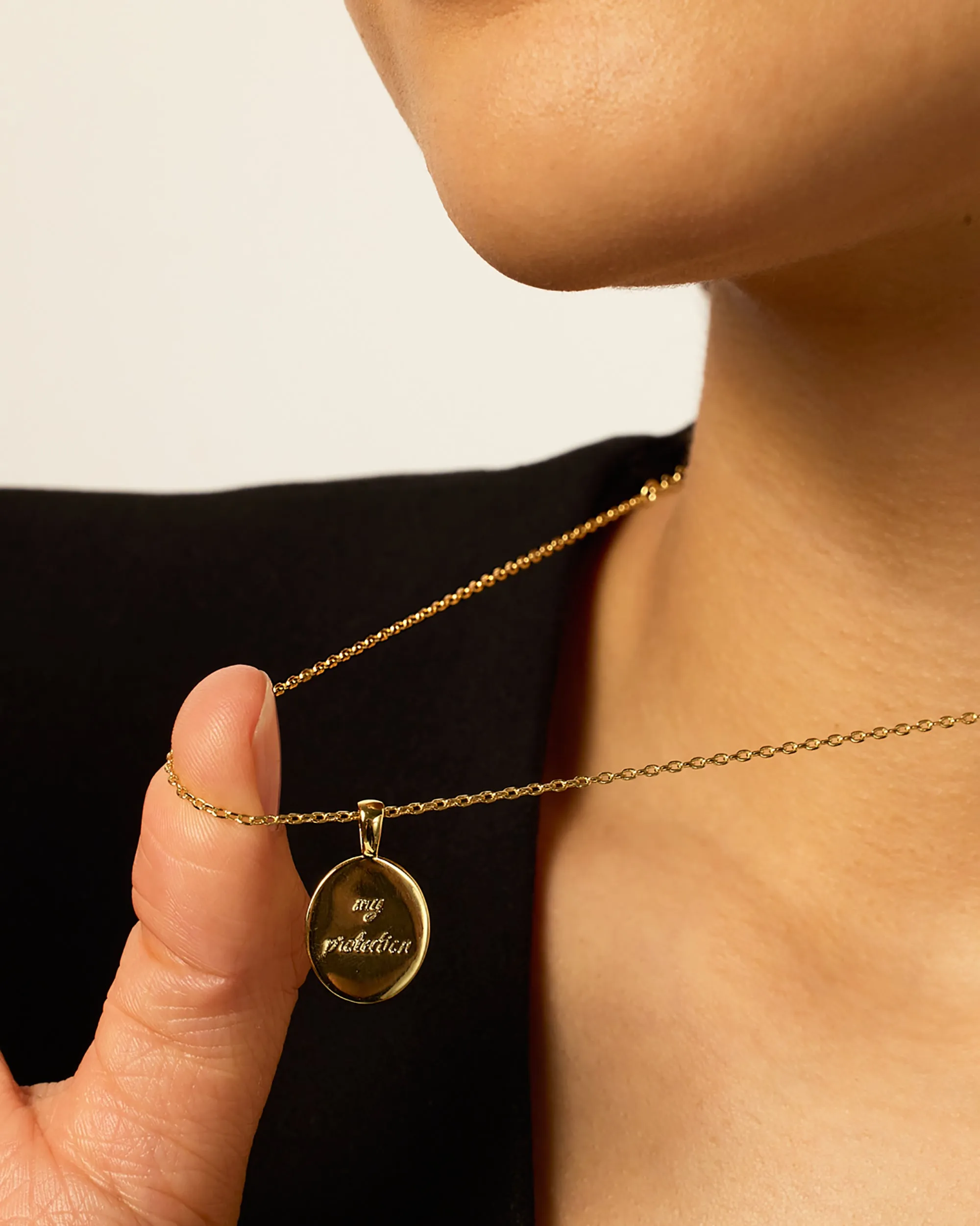 Hammered Coin Hamsa Pendant sold by PAVOI product image thumbnail 4
