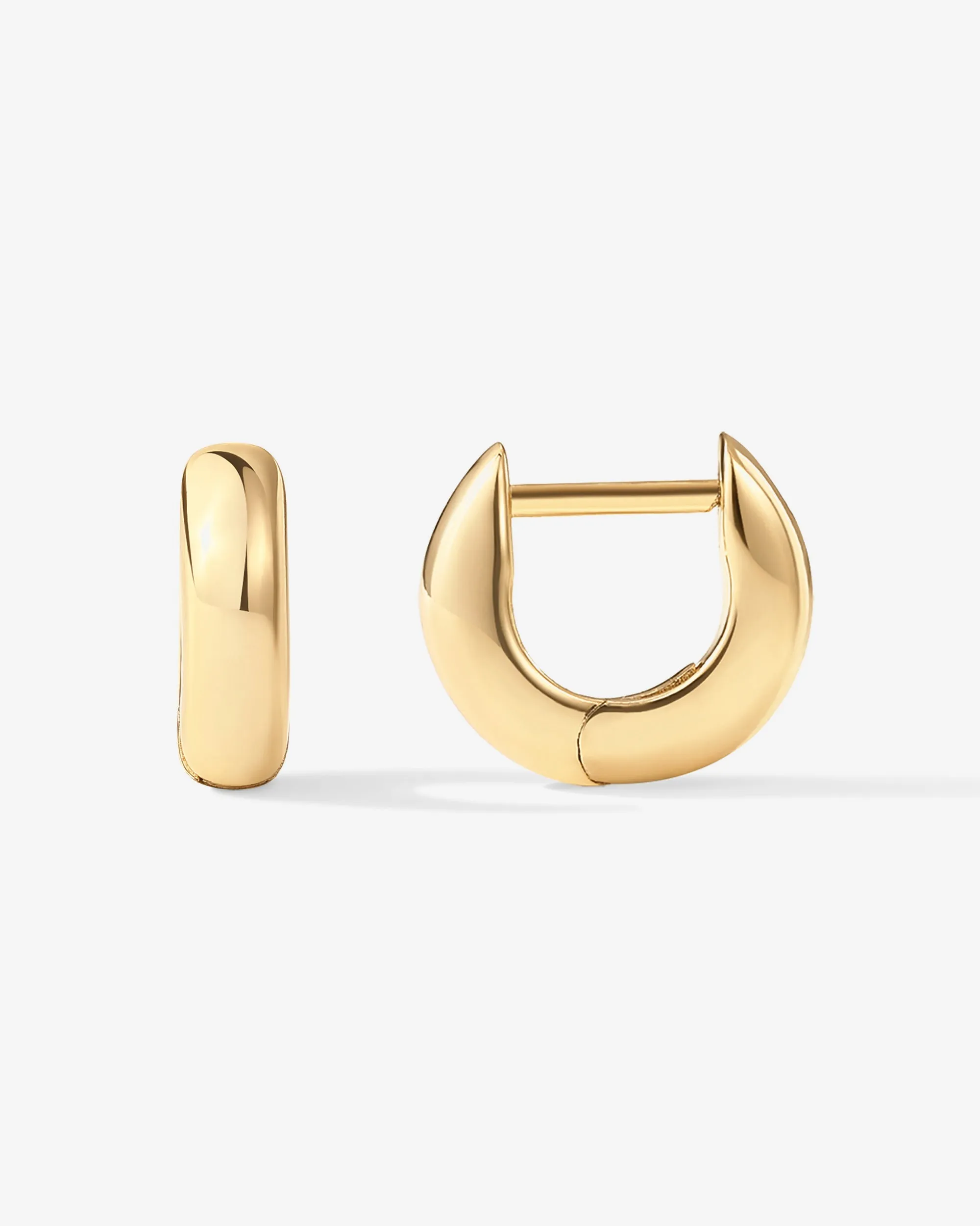 Ultra Thick Huggies sold by PAVOI