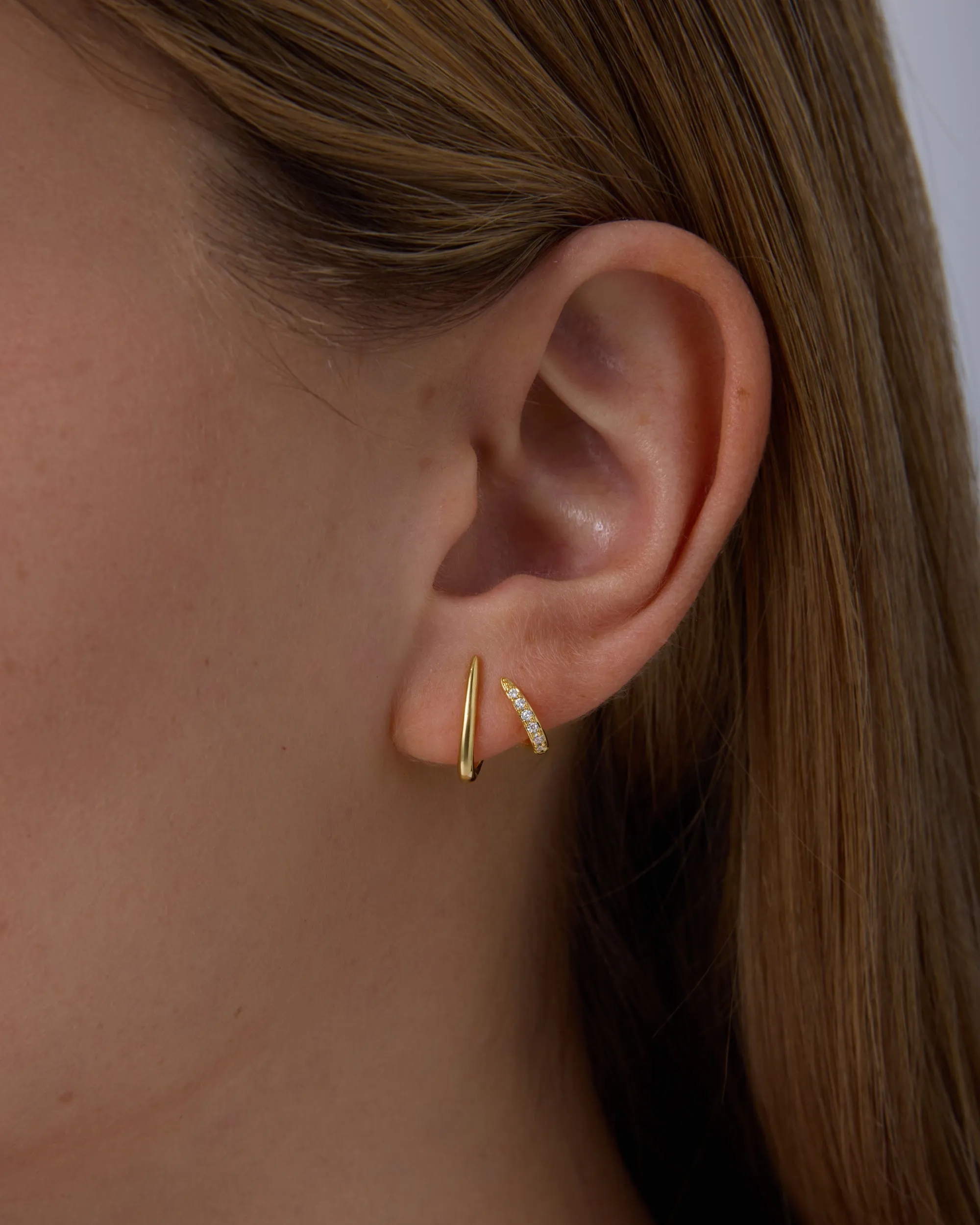 Curved Stud Earrings Cubic Zirconia sold by PAVOI product image thumbnail 2