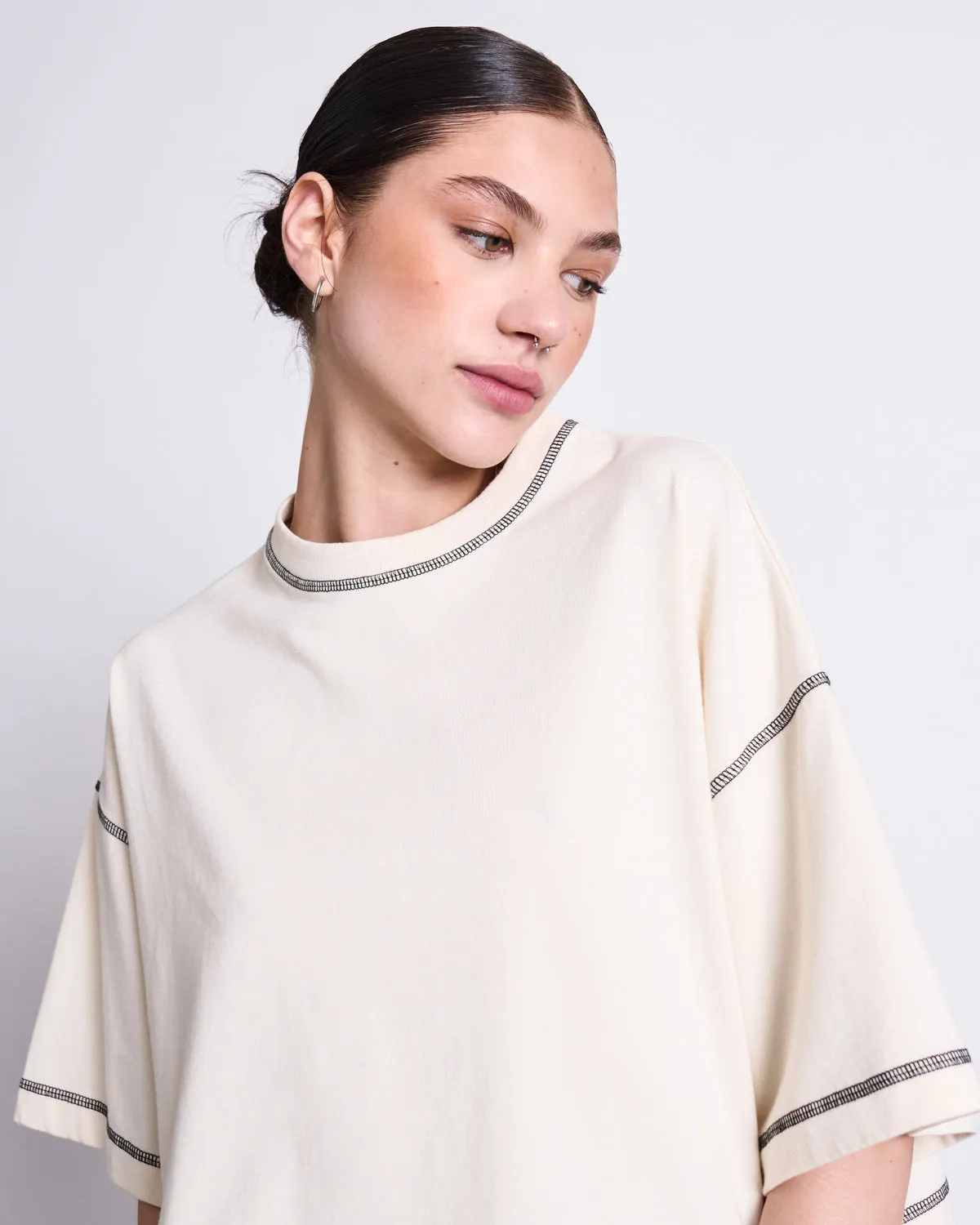 CROPPED BOXY T-SHIRT BLOMST ECRU GOTS sold by JAN 'N JUNE product image thumbnail 2