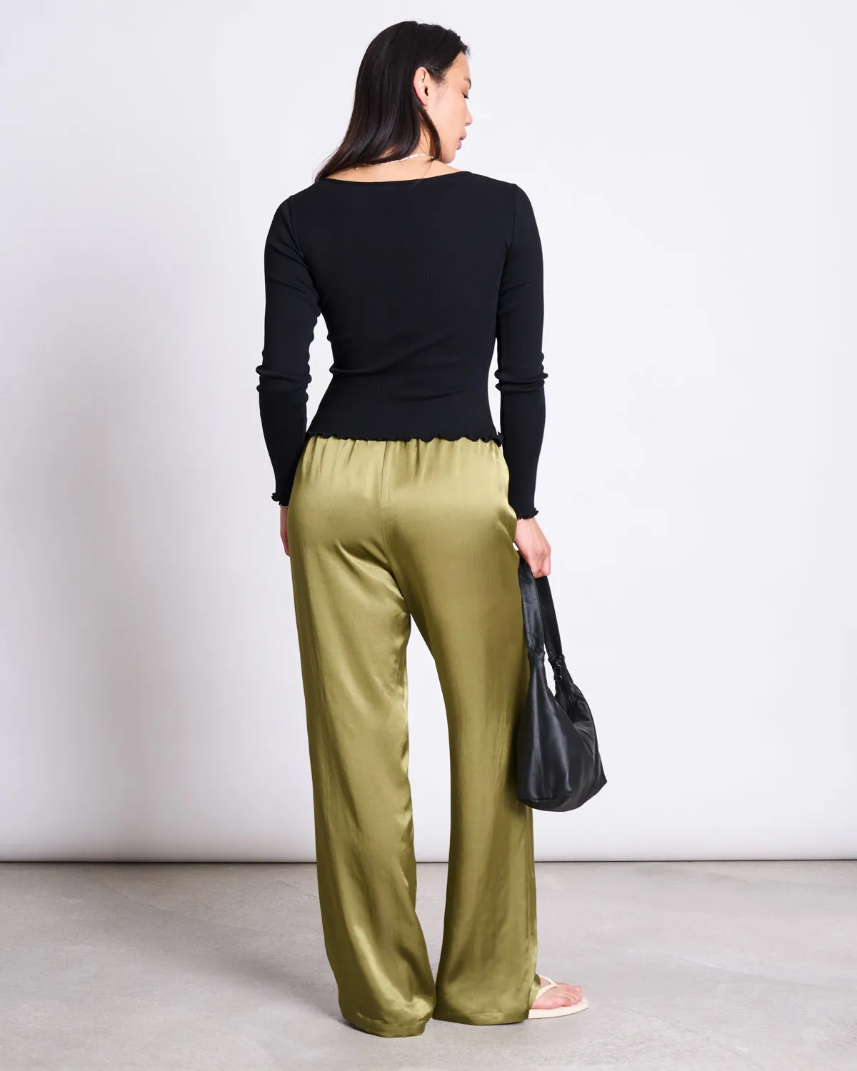 LOOSE SILKY PANTS FRIS WOODY OLIVE sold by JAN 'N JUNE product image thumbnail 5