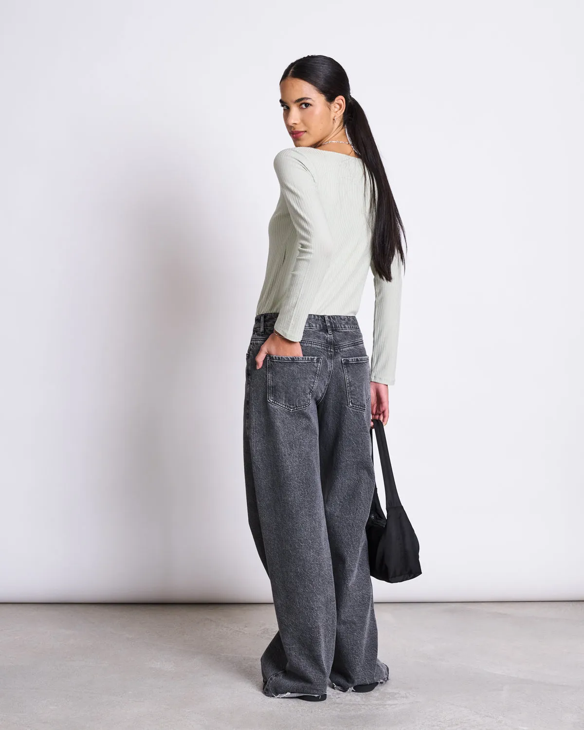 SQUARENECK LONGSLEEVE FRIA VINTAGE LACE sold by JAN 'N JUNE product image thumbnail 3