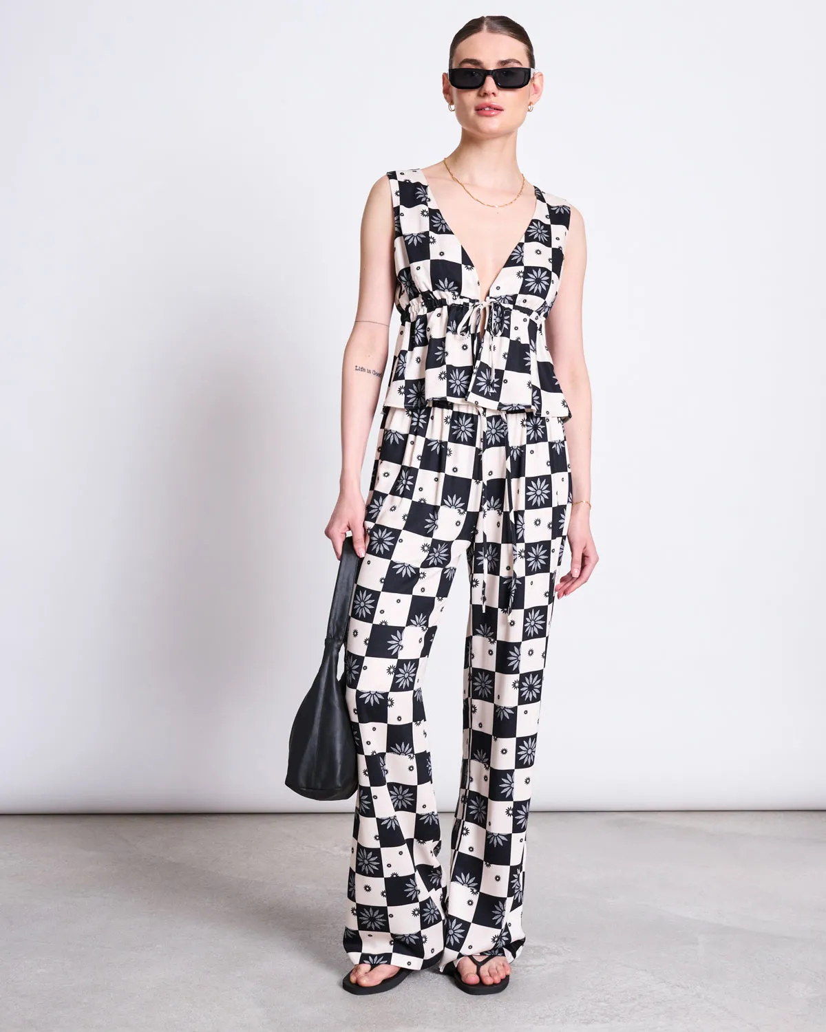 MID RISE LOOSE PANTS STRATH FLORAL SQUARE PRINT sold by JAN 'N JUNE product image thumbnail 3