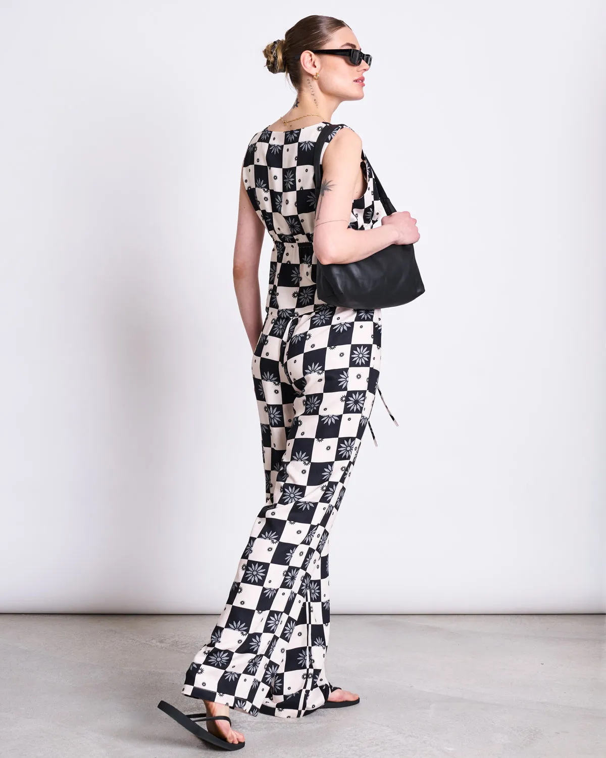 MID RISE LOOSE PANTS STRATH FLORAL SQUARE PRINT sold by JAN 'N JUNE product image thumbnail 5