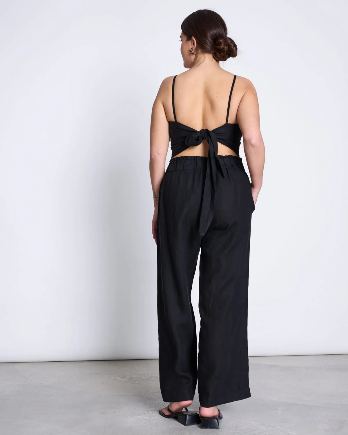 LINEN PANTS BEVEREN BLACK sold by JAN 'N JUNE product image thumbnail 4