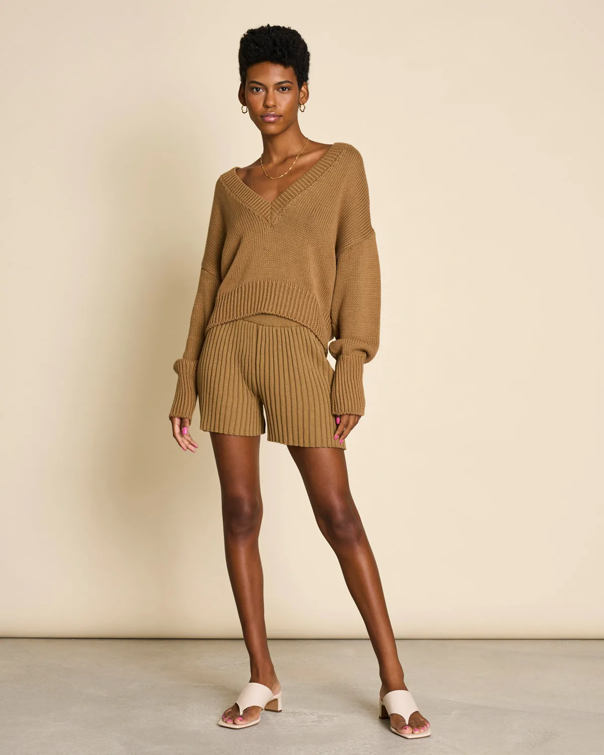 KNIT SHORTS IDOIA WALNUT sold by JAN 'N JUNE product image thumbnail 2