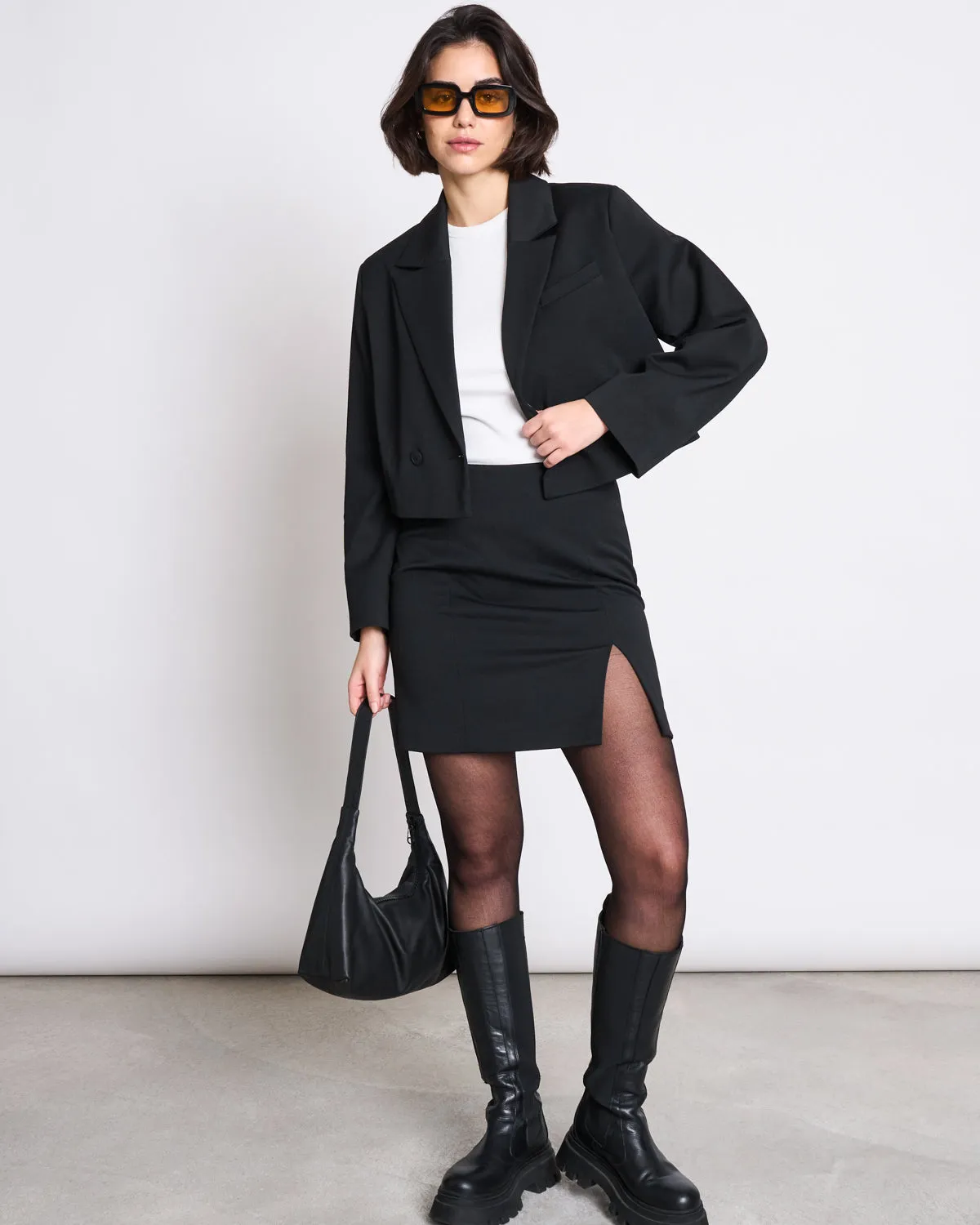CROPPED BLAZER TULIA BLACK sold by JAN 'N JUNE product image thumbnail 4