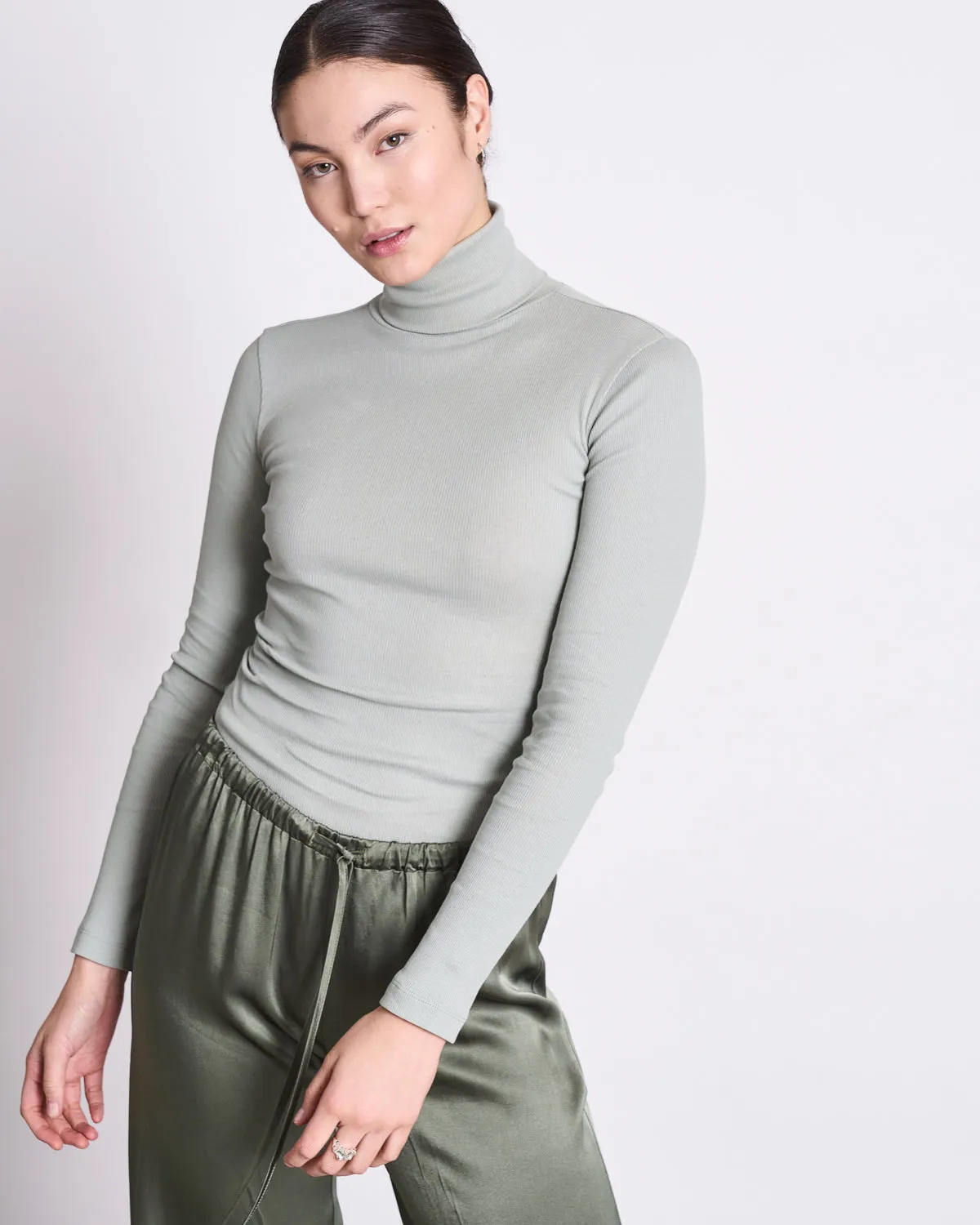 LOOSE SILKY PANTS FRIS SEA SPRAY sold by JAN 'N JUNE product image thumbnail 4