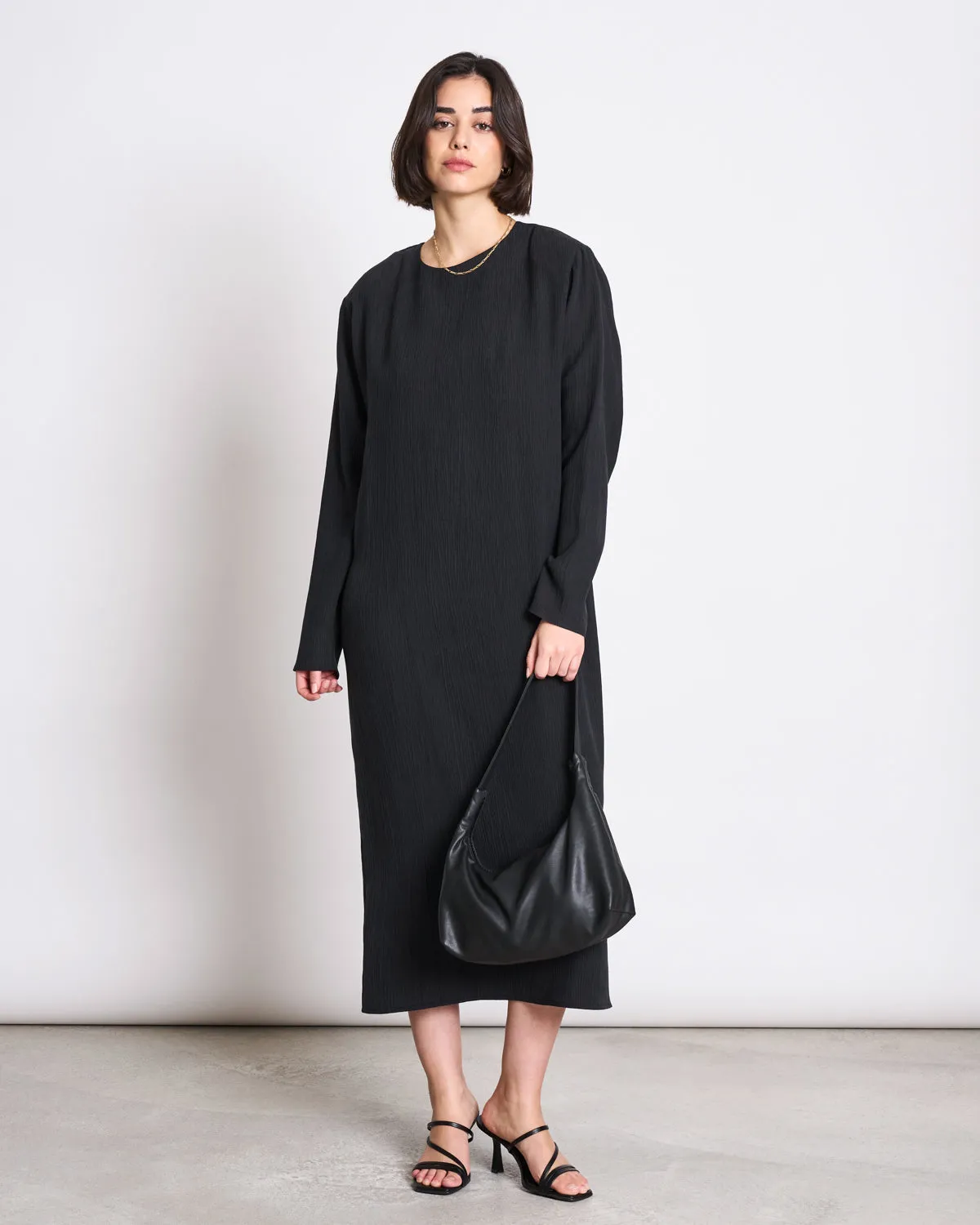 MIDI CRINKLE DRESS DIMMA BLACK sold by JAN 'N JUNE