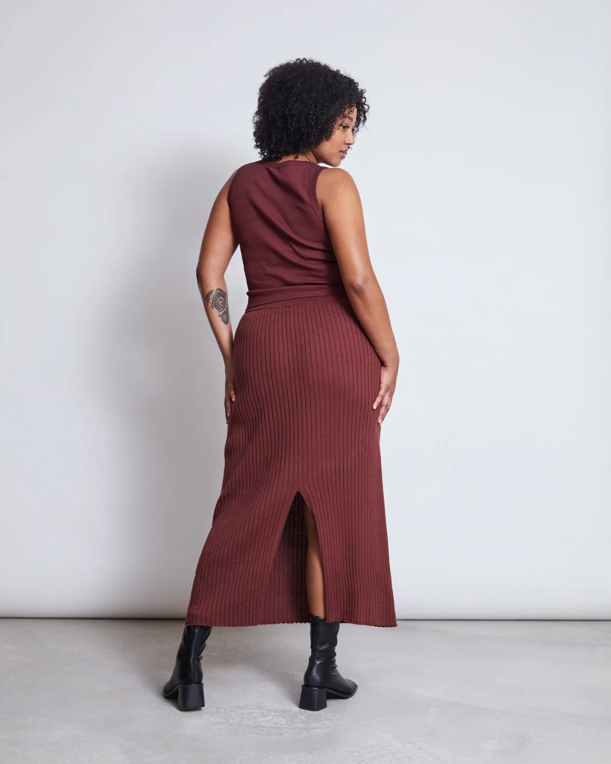 MIDI KNIT SKIRT EBBA INTENSE RUST GOTS sold by JAN 'N JUNE product image thumbnail 2
