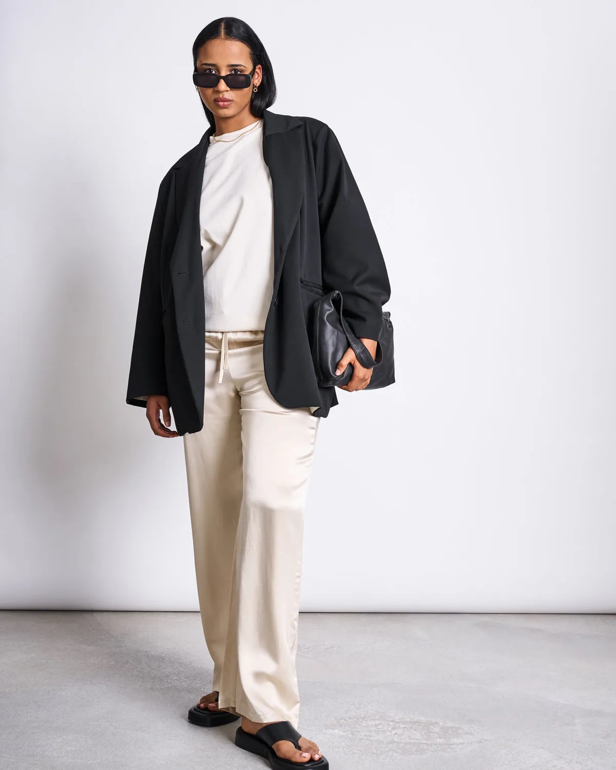 LOOSE SILKY PANTS FRIS IVORY sold by JAN 'N JUNE product image thumbnail 2