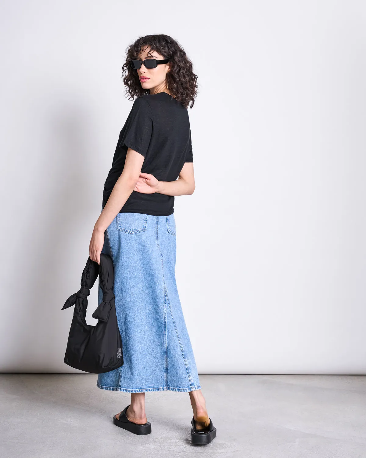 LINEN T-SHIRT BRIMS BLACK GOTS sold by JAN 'N JUNE product image thumbnail 3