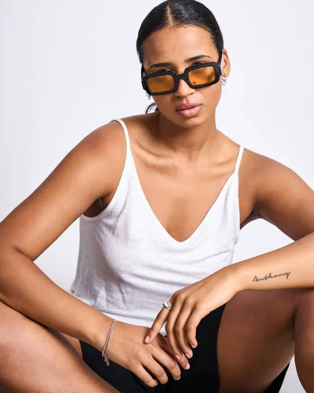 SLIP TOP TRIANGLE LINEN WHITE GOTS sold by JAN 'N JUNE
