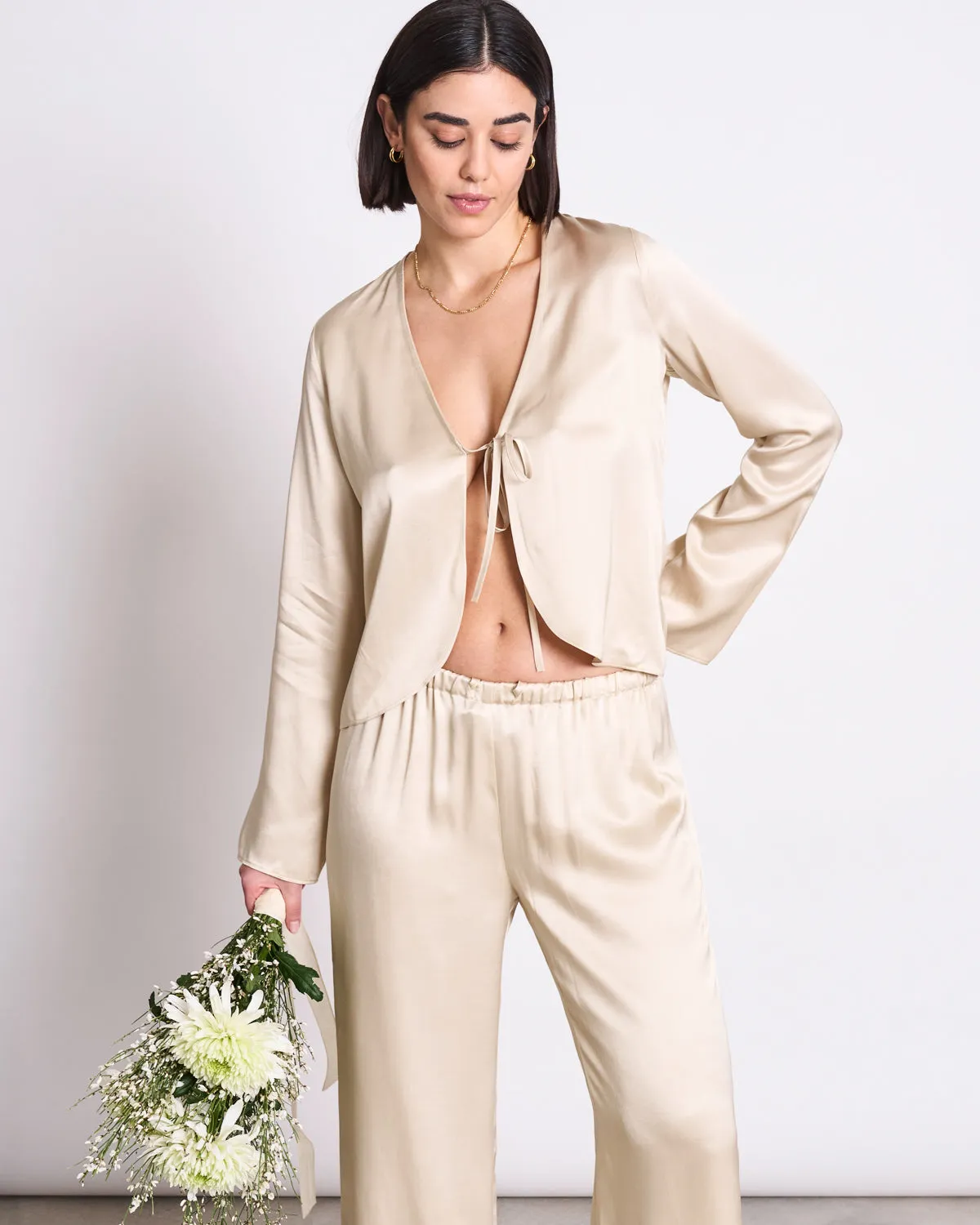 LOOSE SILKY PANTS FRIS IVORY sold by JAN 'N JUNE product image thumbnail 4