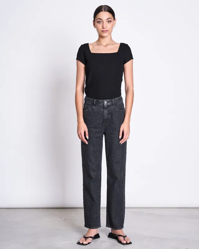 T-SHIRT ARIMA BLACK sold by JAN 'N JUNE