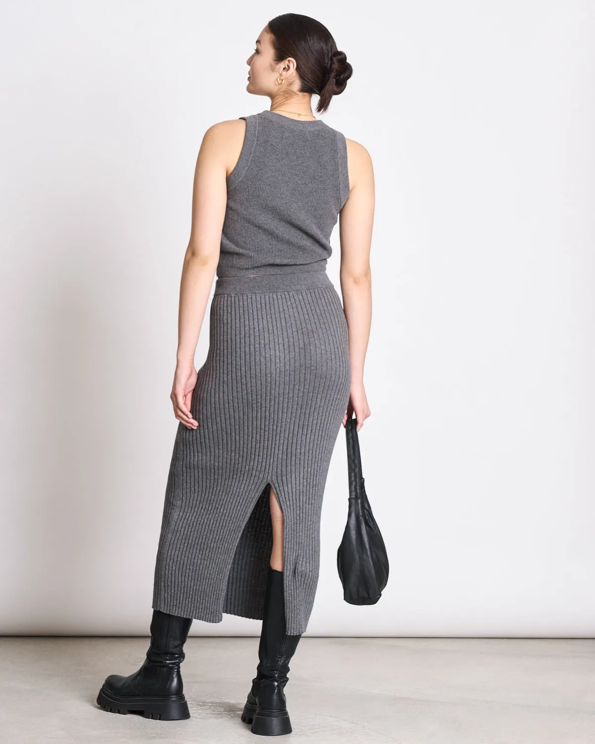 MIDI KNIT SKIRT EBBA DARK GREY GOTS sold by JAN 'N JUNE product image thumbnail 4