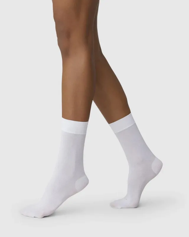 SWEDISH STOCKINGS SOCKS THEA 2-PACK WHITE sold by JAN 'N JUNE