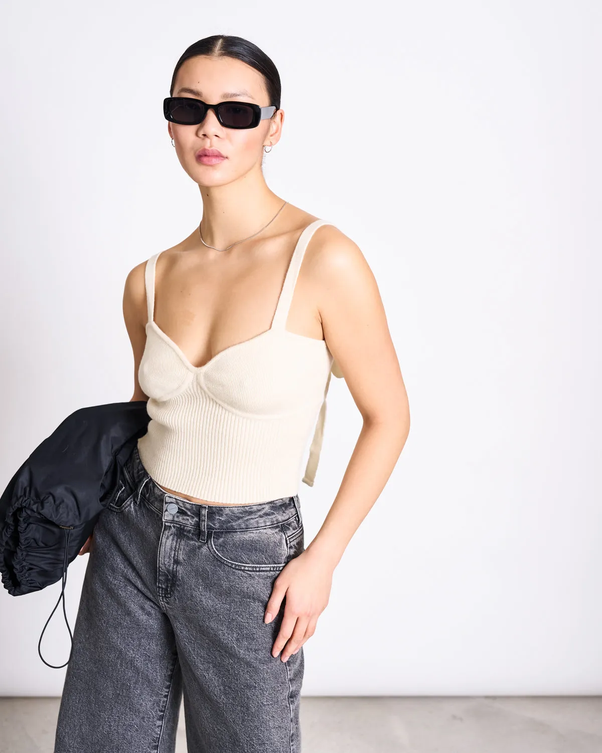 TOP SANAH BEIGE sold by JAN 'N JUNE