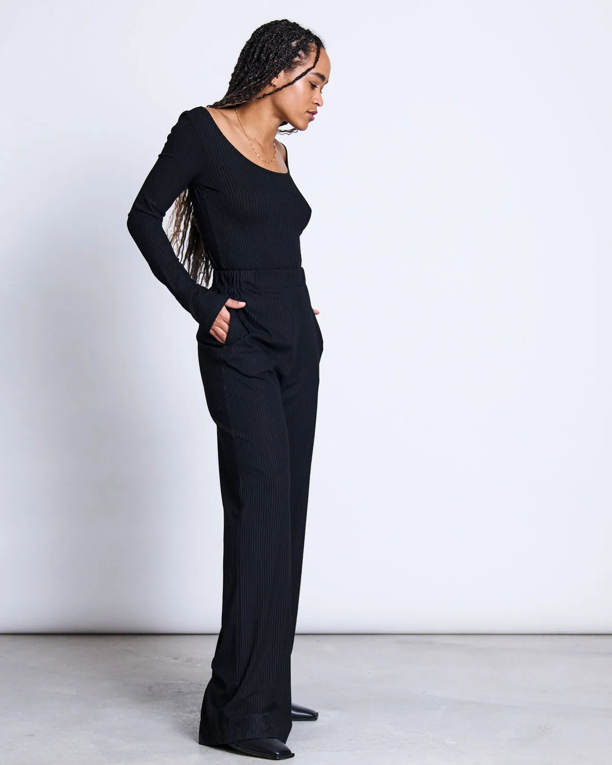 TENCEL™ LYOCELL RIB LONGSLEEVE SCOOP BLACK sold by JAN 'N JUNE product image thumbnail 2