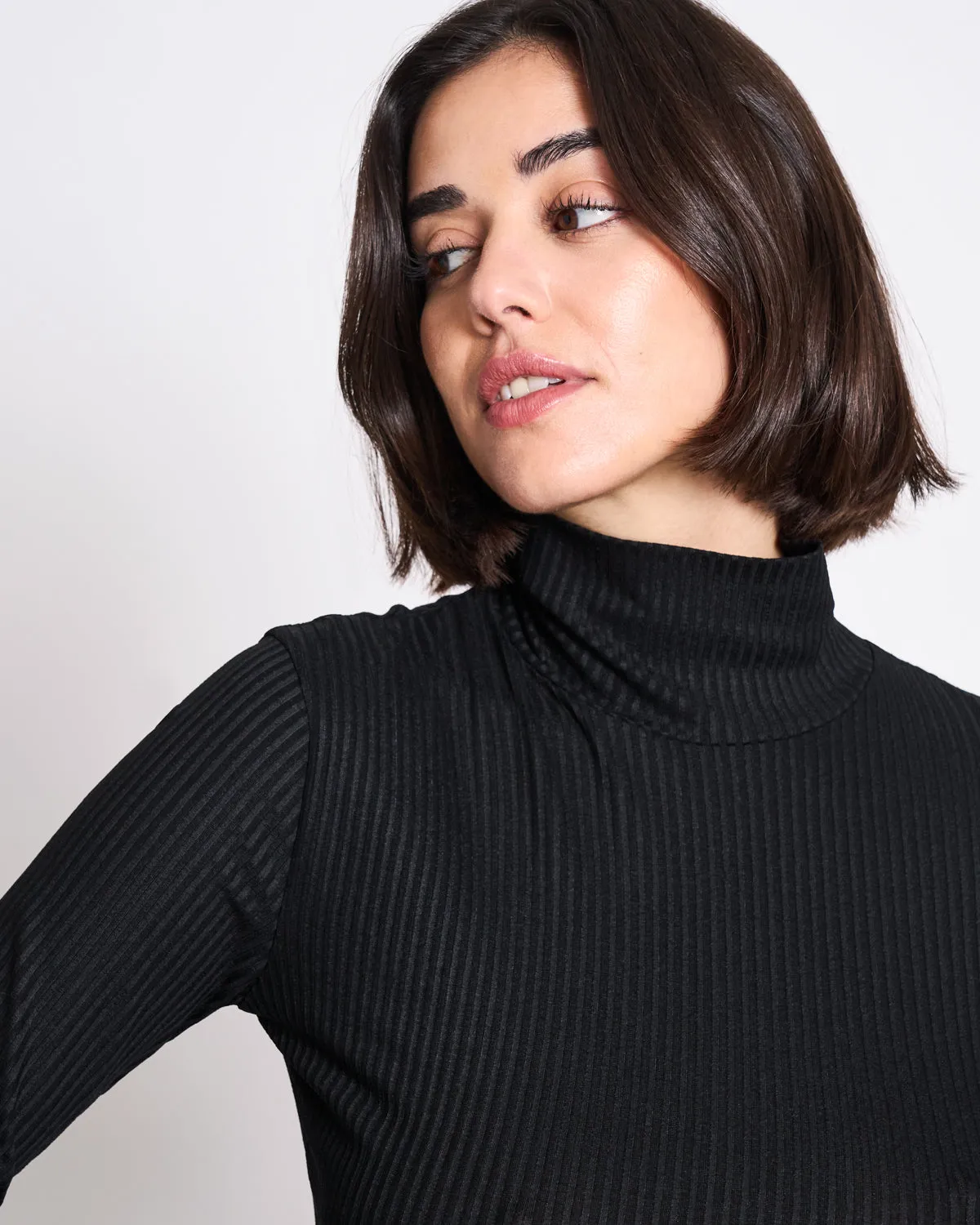 TENCEL™ LYOCELL RIB TURTLENECK MIO BLACK sold by JAN 'N JUNE product image thumbnail 3