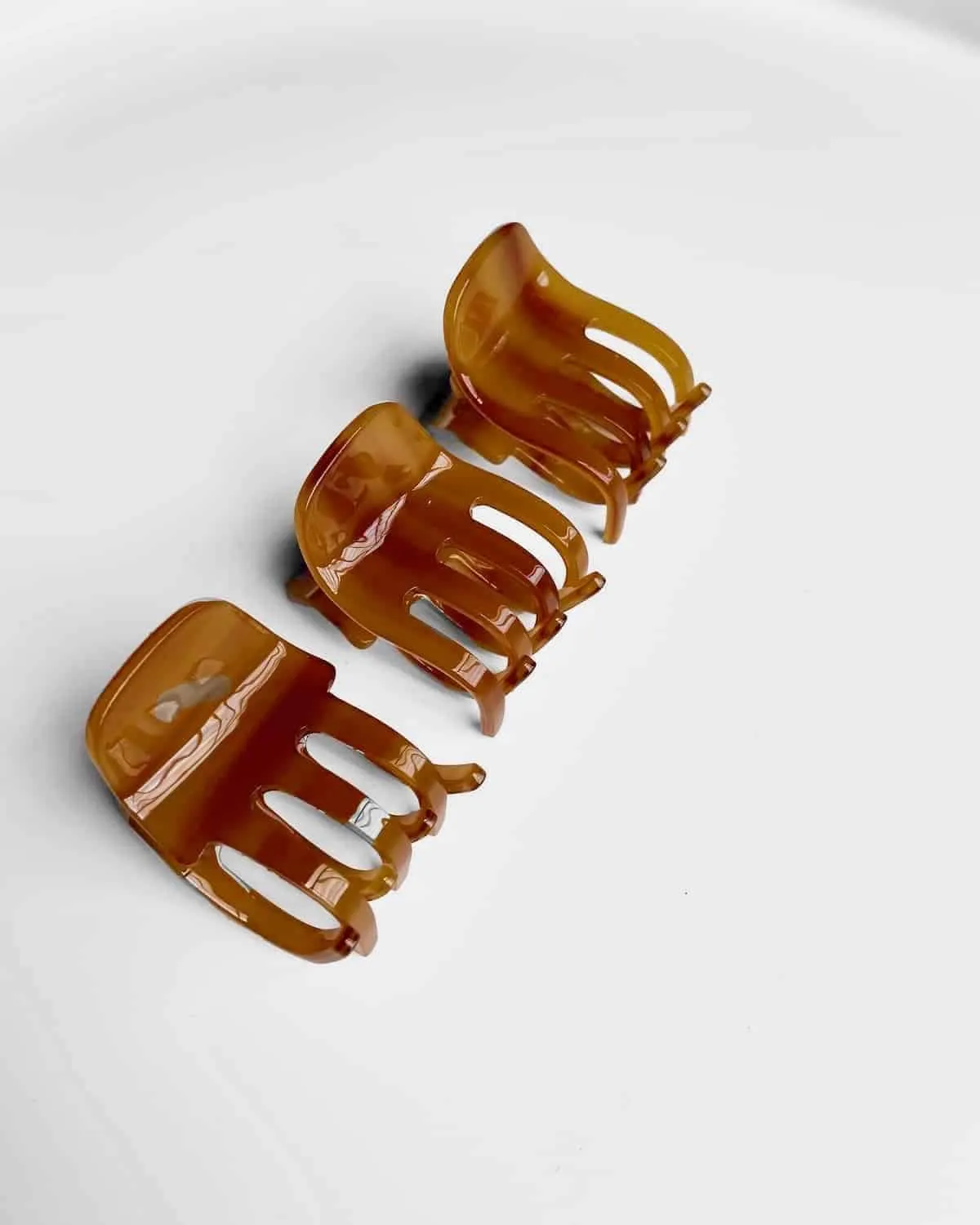 MINI CLAW COGNAC sold by JAN 'N JUNE product image thumbnail 2