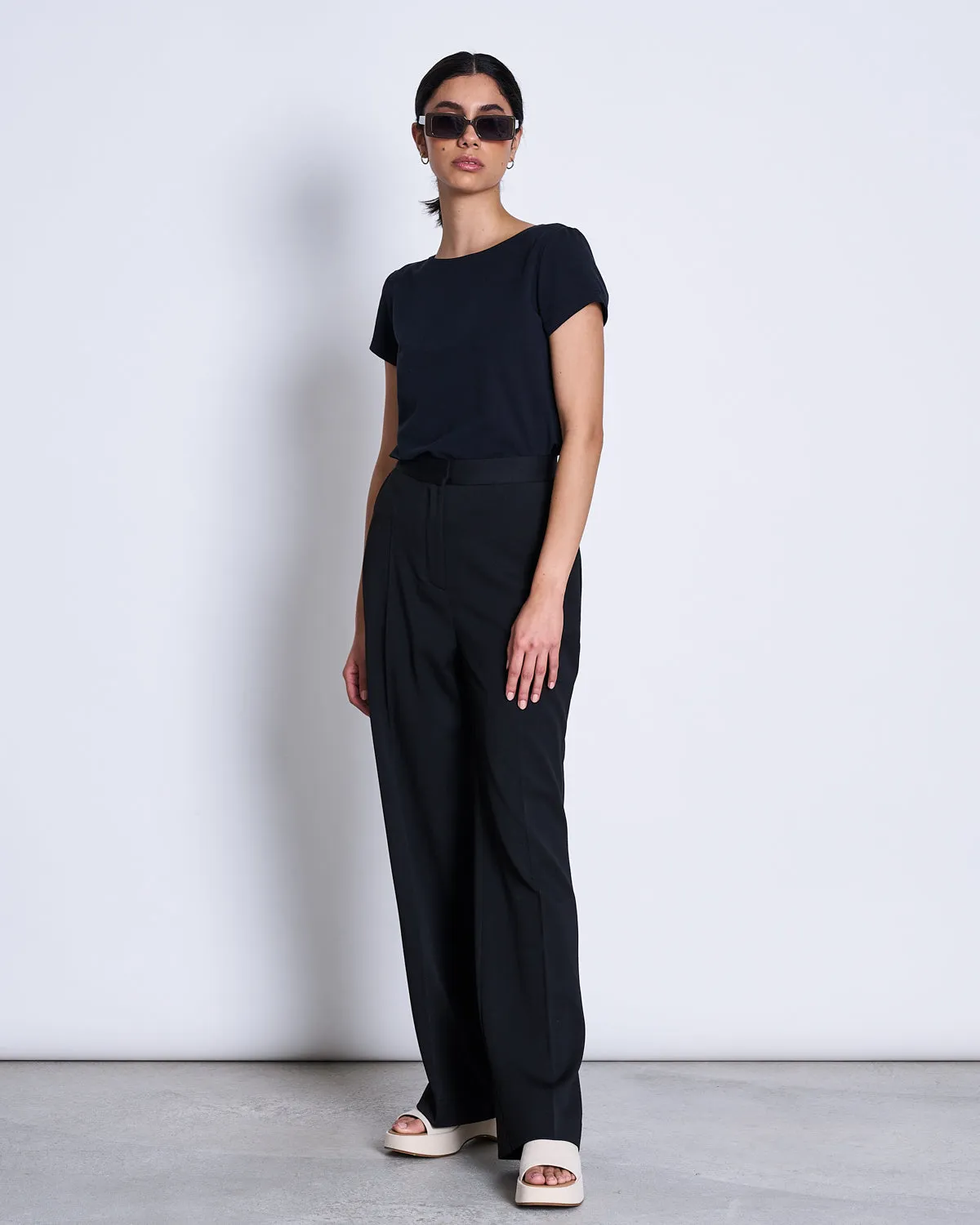 BRUSHED BOAT NECK T-SHIRT OTTO SOFT BLACK GOTS sold by JAN 'N JUNE product image thumbnail 2